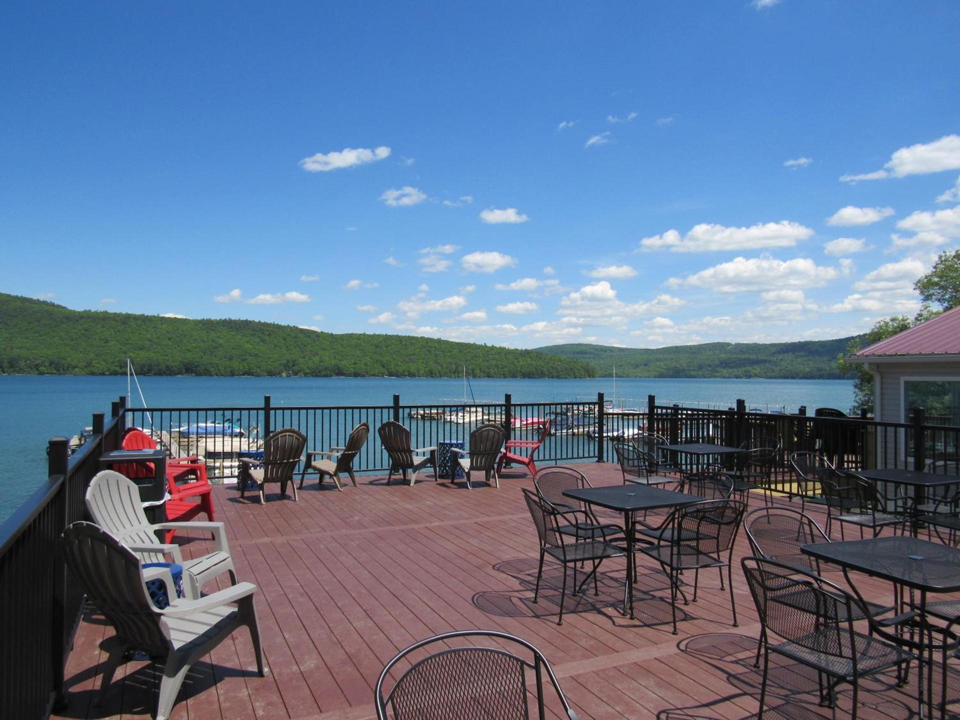 Lake 'N Pines Motel photo 6