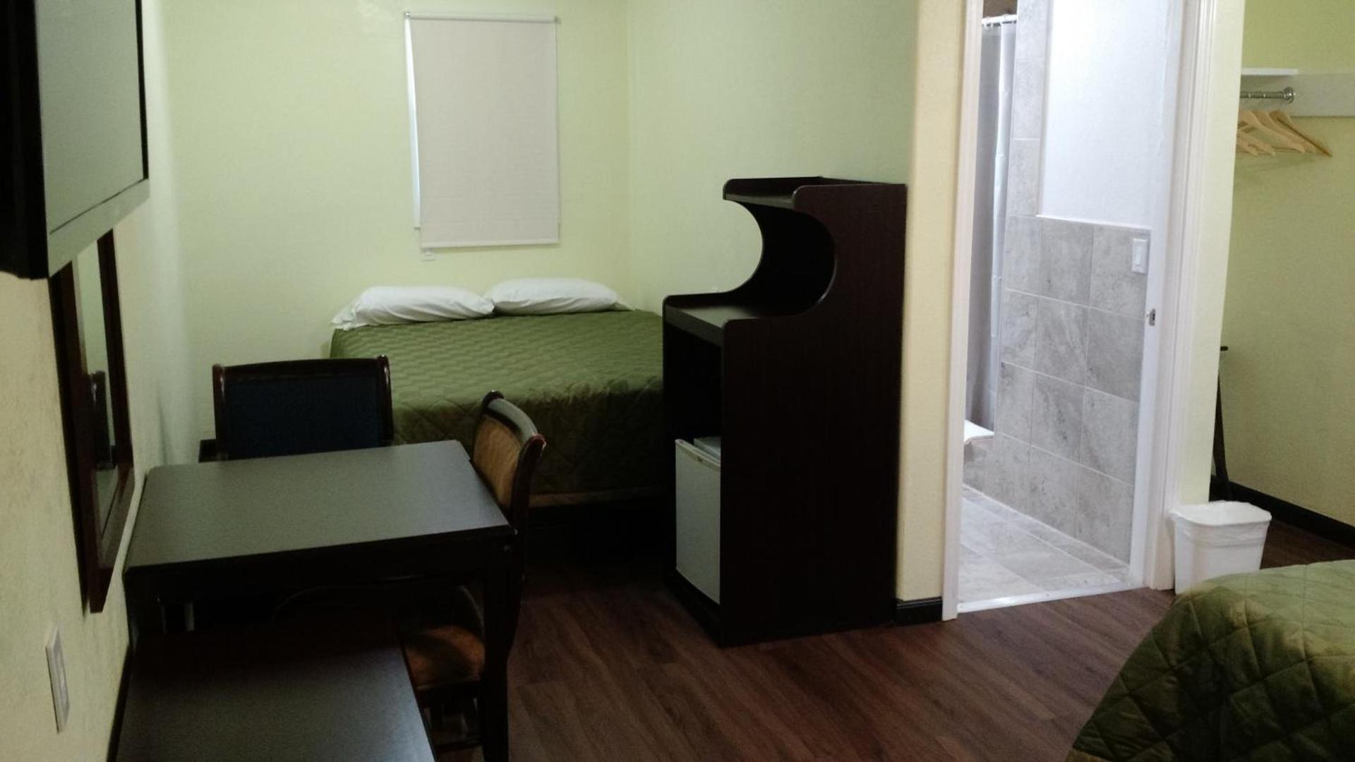 El Rancho Motel photo 22