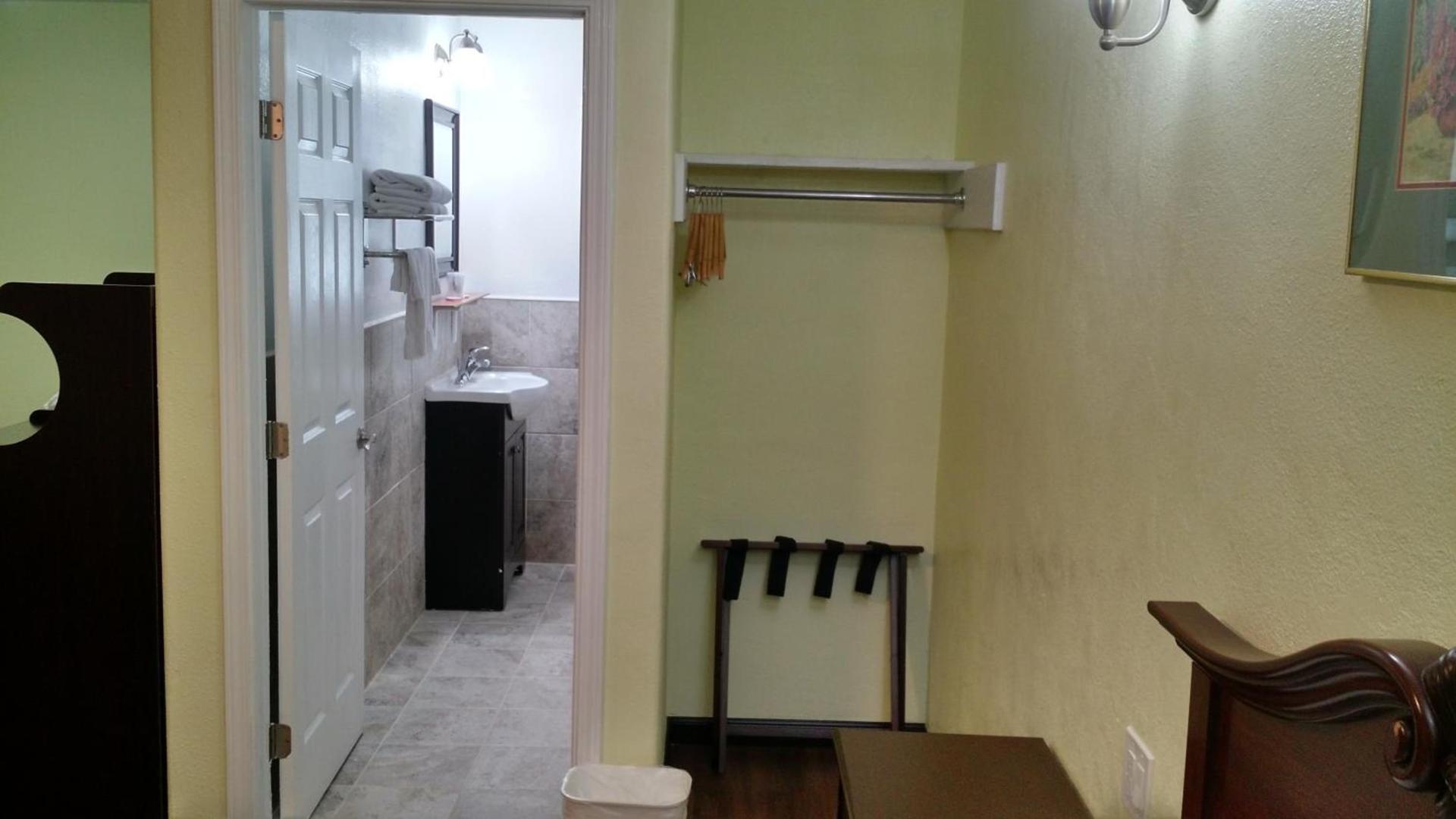El Rancho Motel photo 5