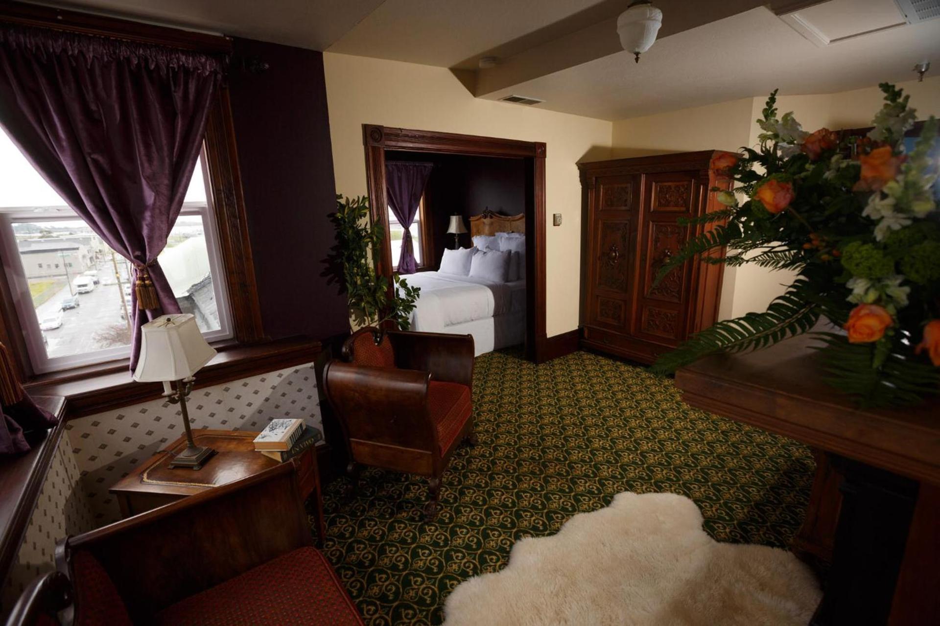 The Inn at 2nd & C photo 15
