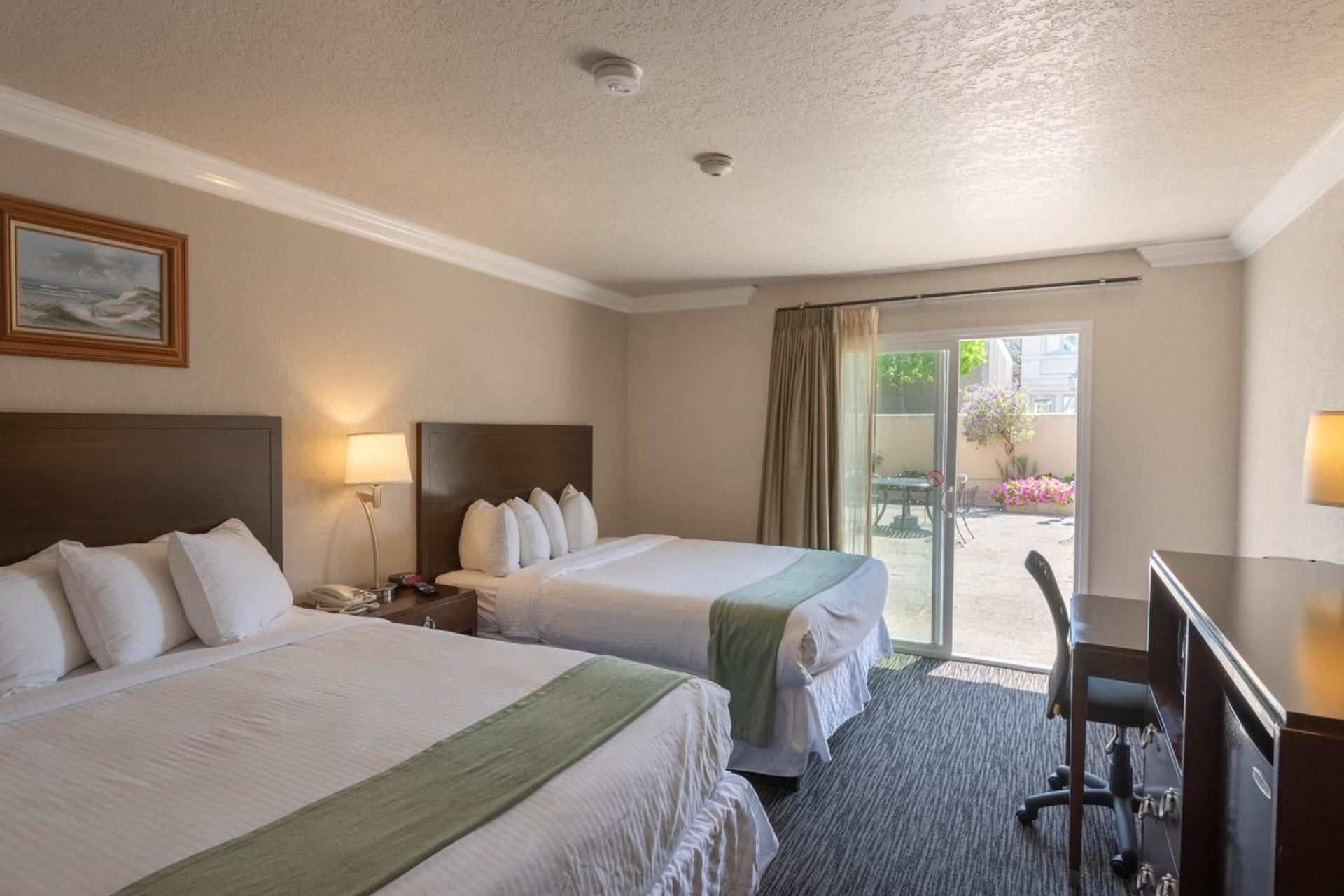 Cannery Row Inn photo 14