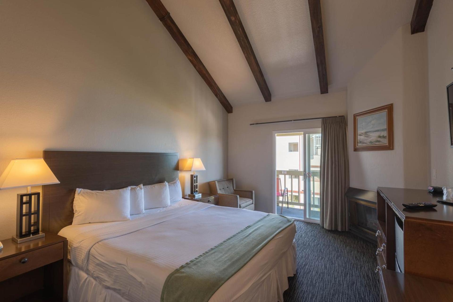 Cannery Row Inn photo 8