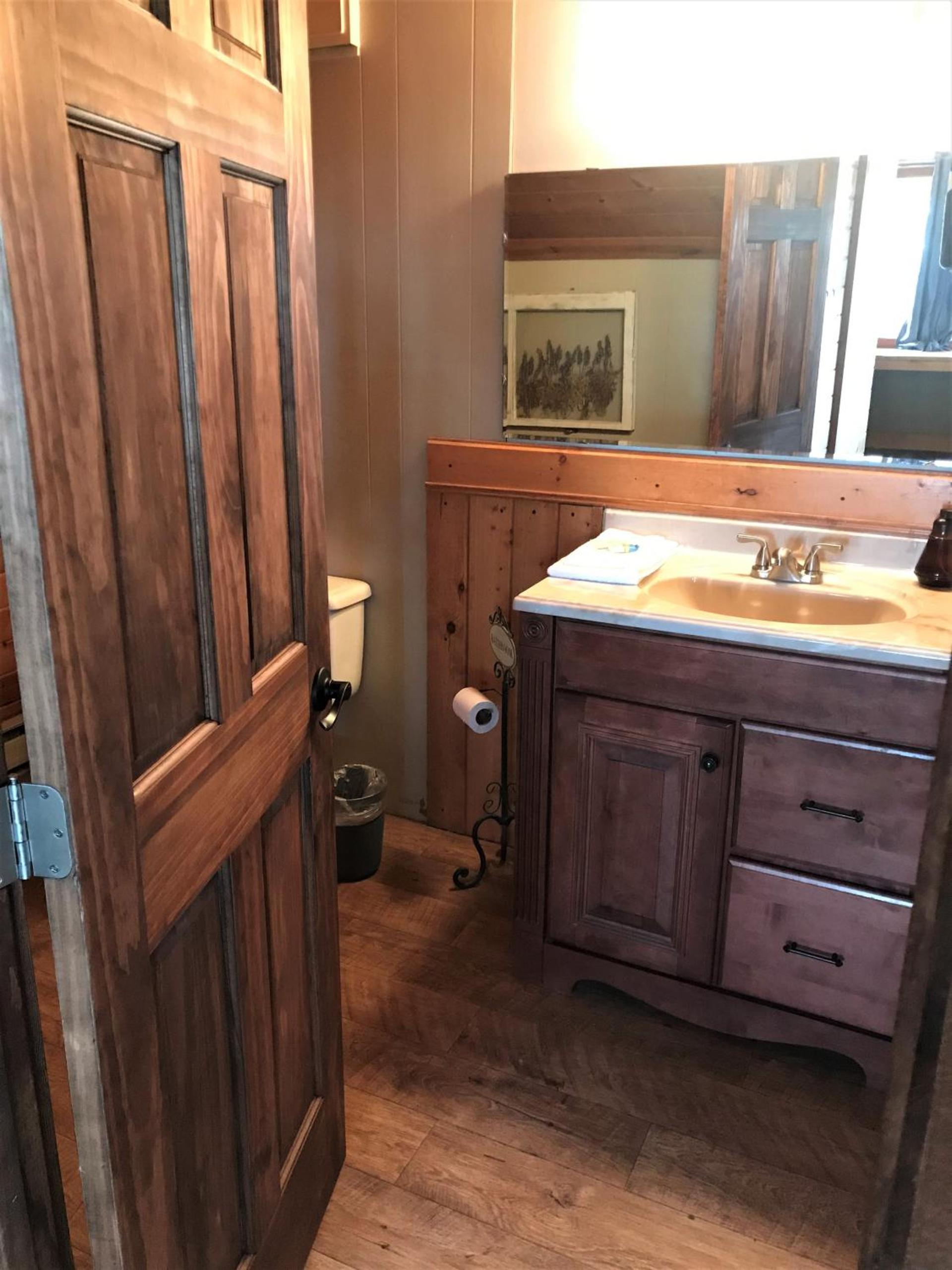Drift Lodge photo 70