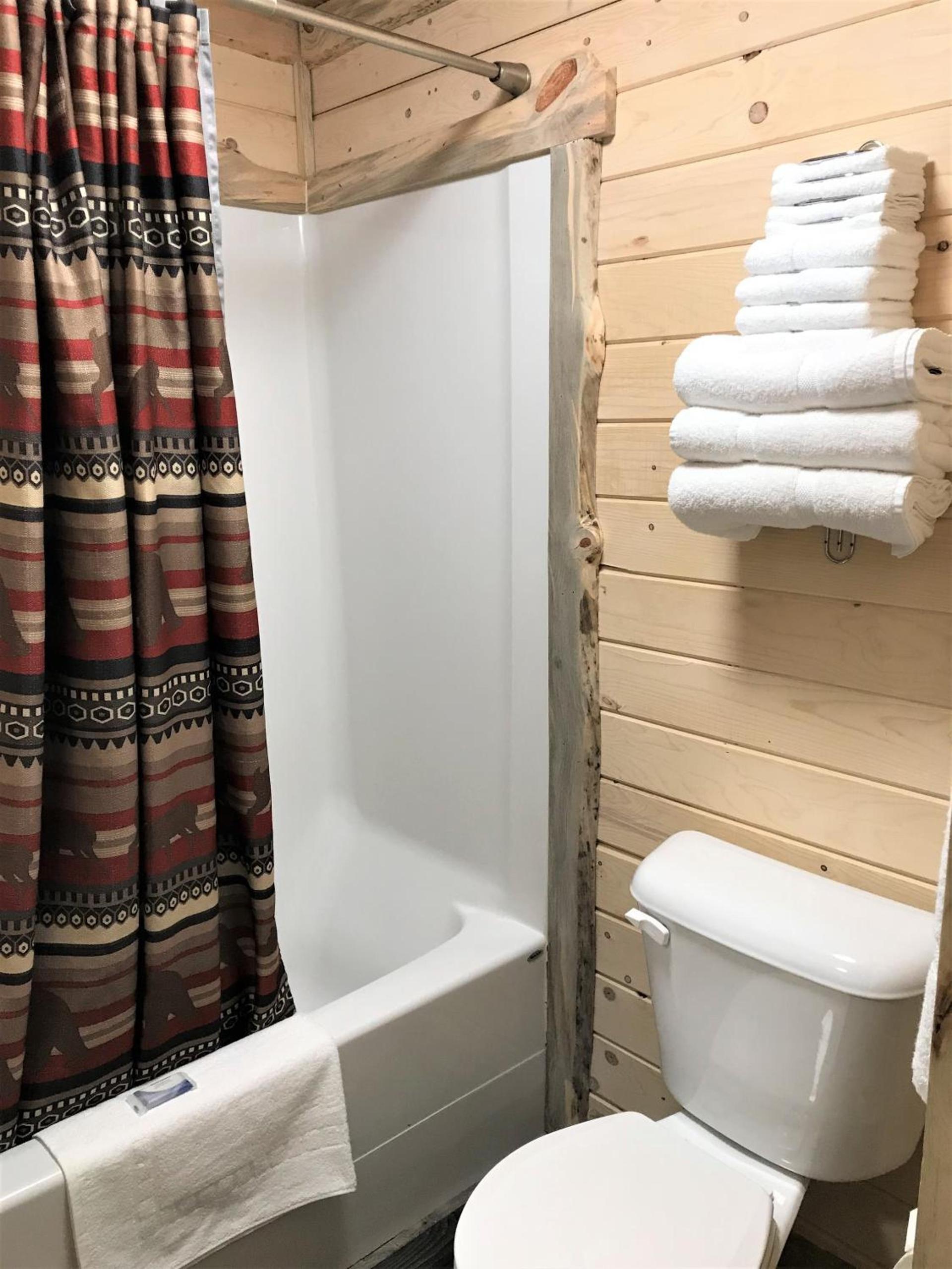 Drift Lodge photo 36