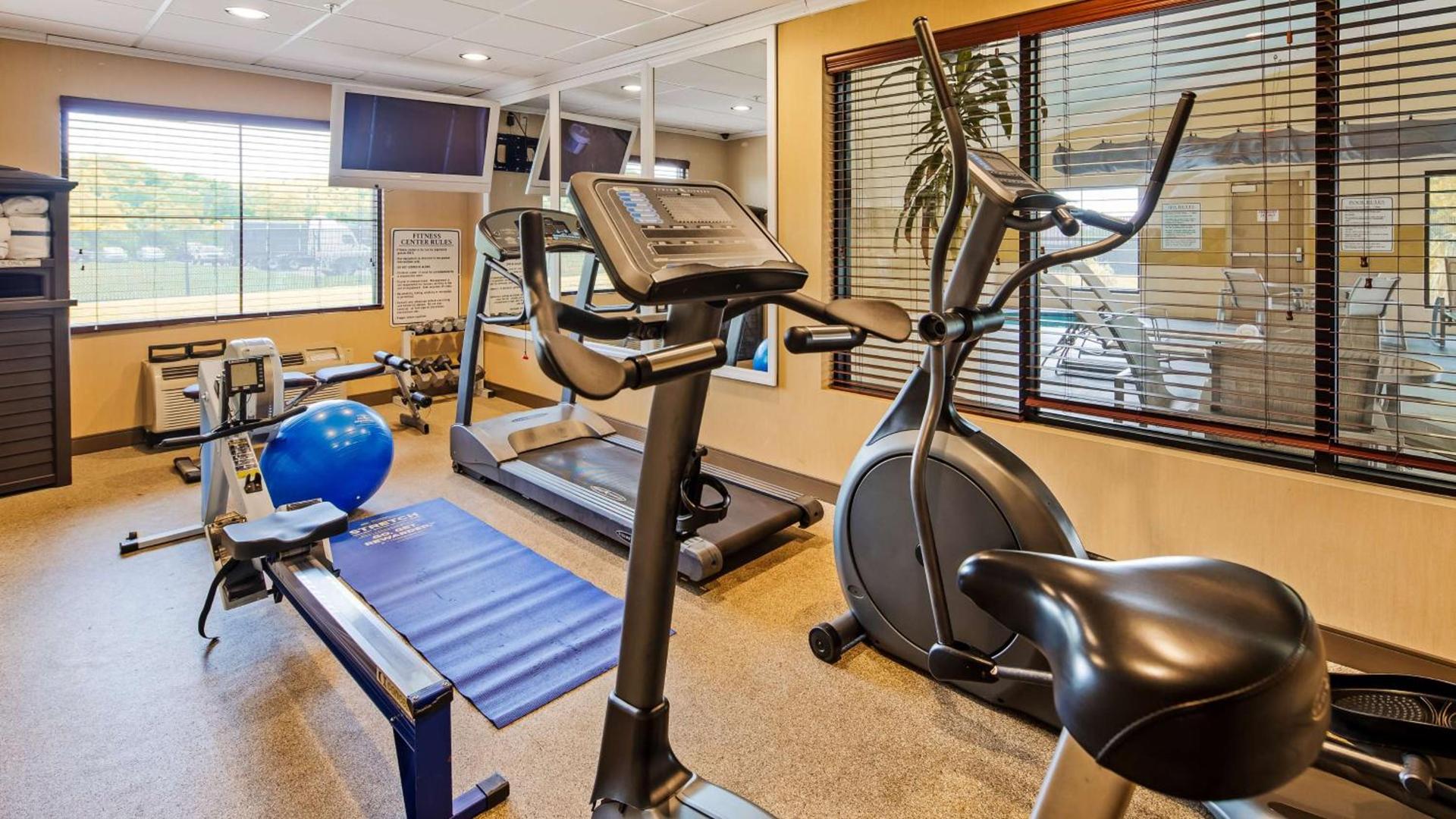 Best Western Plus Strawberry Inn & Suites photo 16