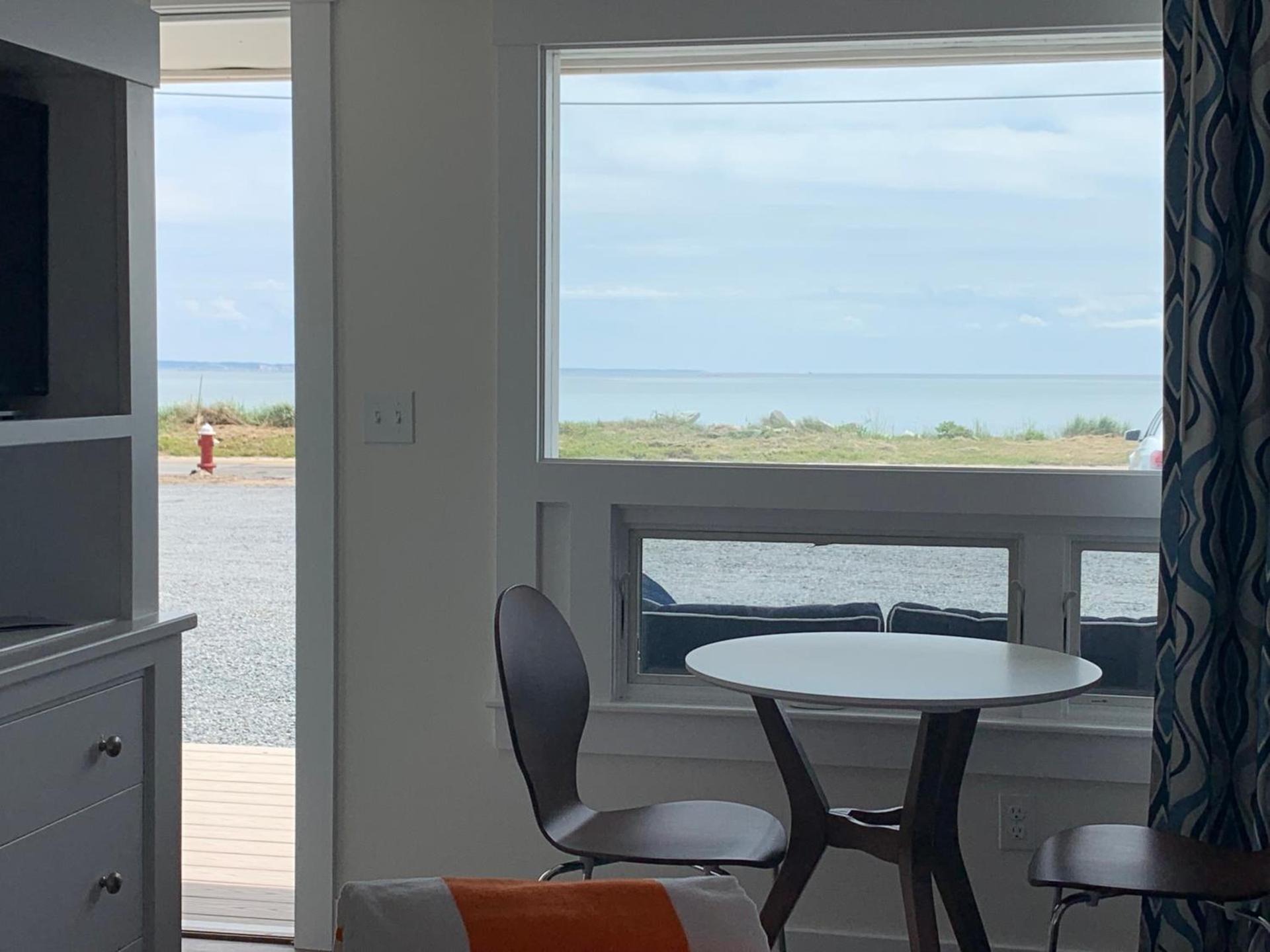 Breakwater Hotel photo 13