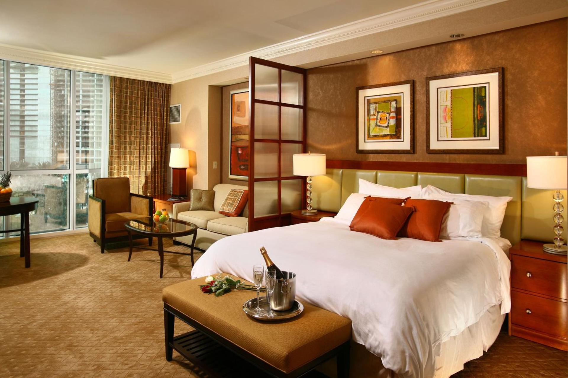 Luxury Suites International at The Signature photo 54