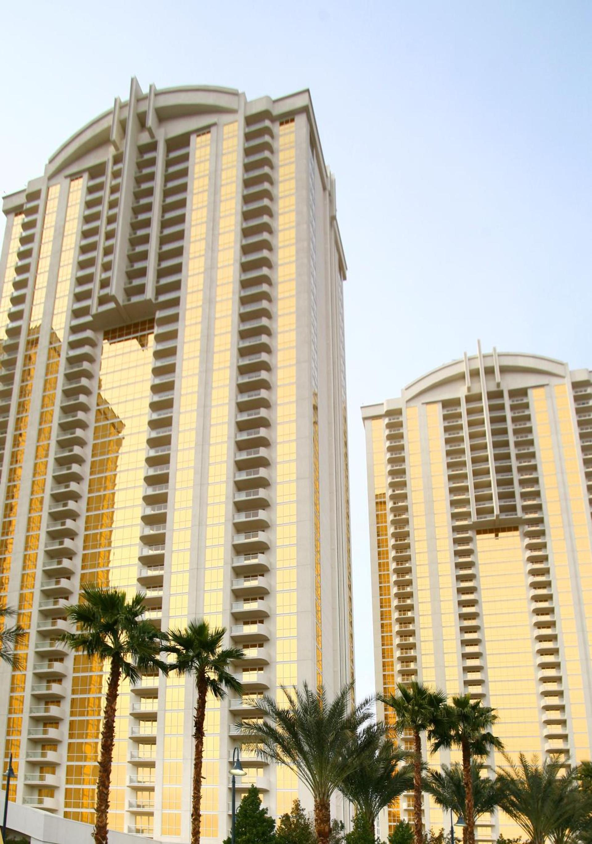 Luxury Suites International at The Signature photo 29