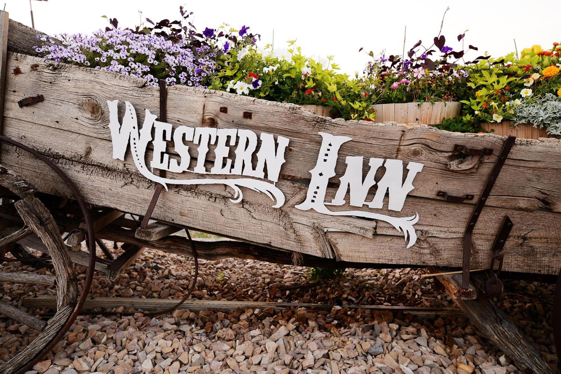 Western Inn - Tremonton, Utah photo 6