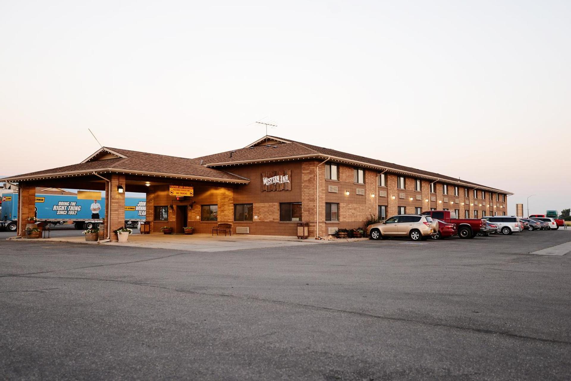 Western Inn - Tremonton, Utah photo 4