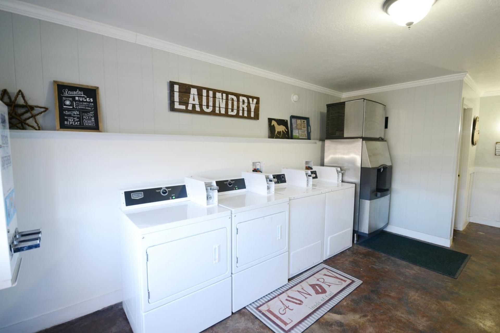 Western Inn - Tremonton, Utah photo 23