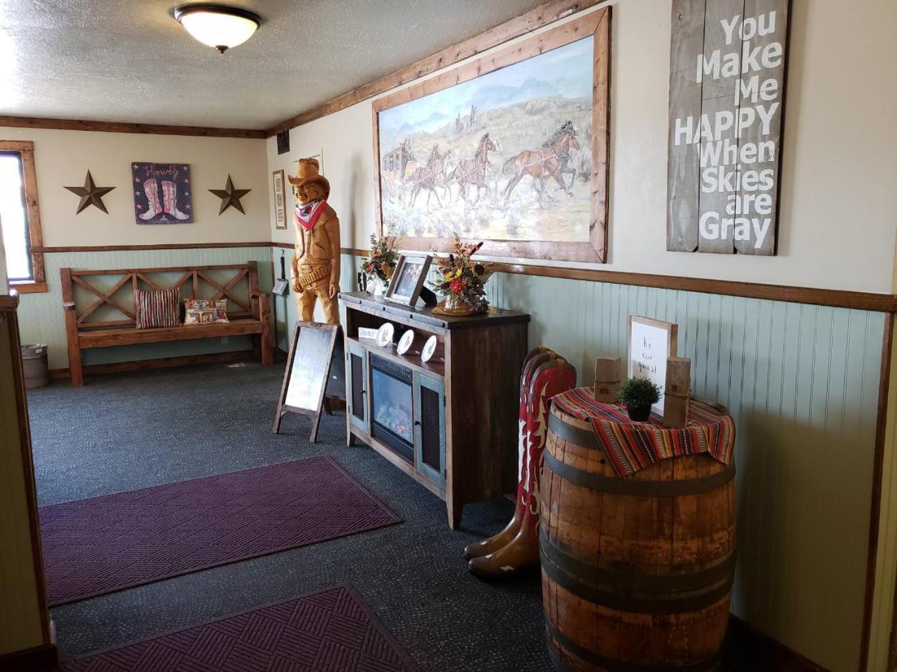 Western Inn - Tremonton, Utah photo 12