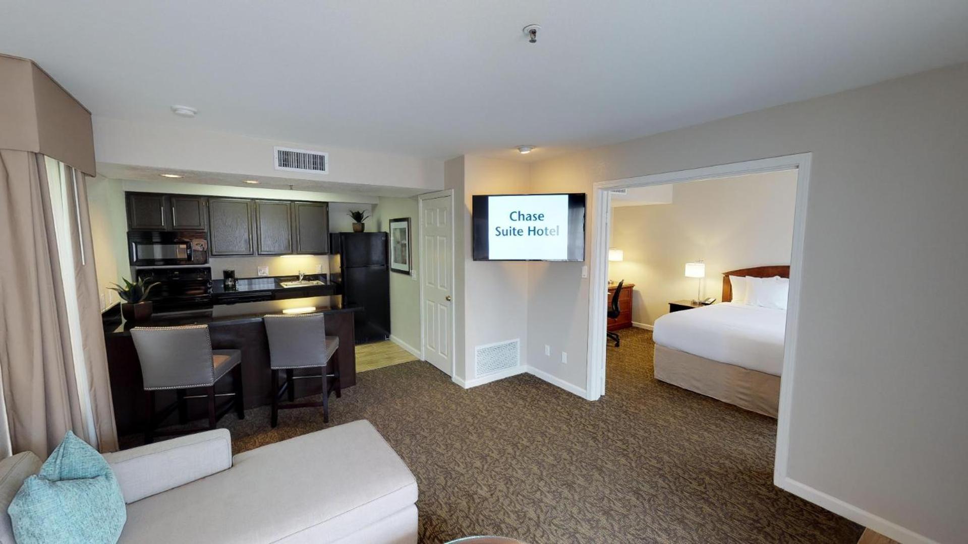 Chase Suites Brea-Fullerton - North Orange County photo 32