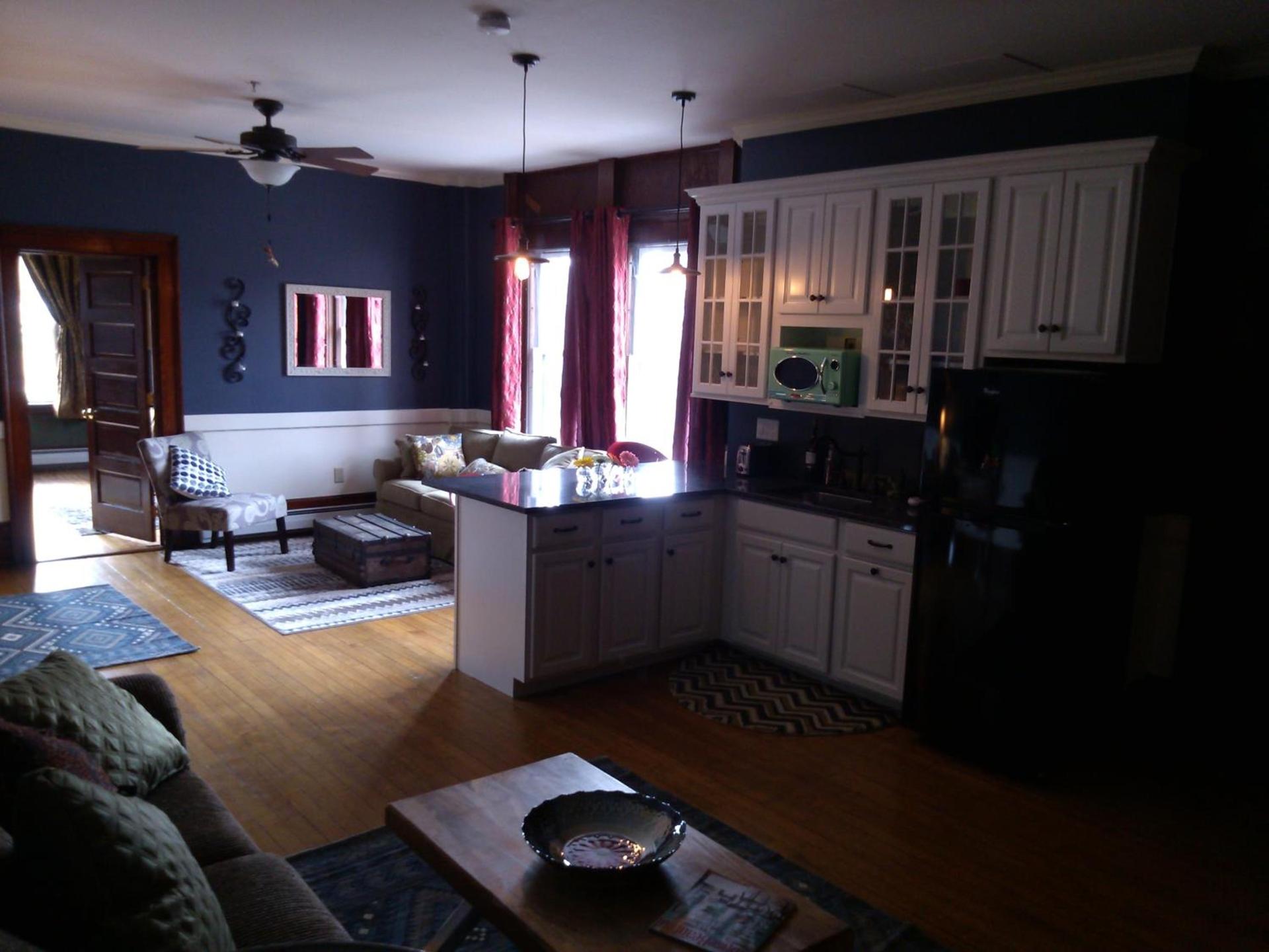 Firehouse Inn photo 6
