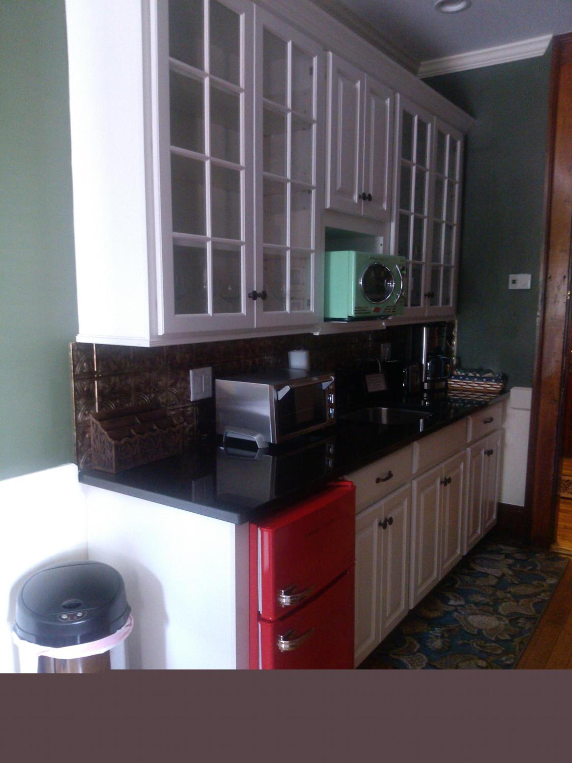 Firehouse Inn photo 5