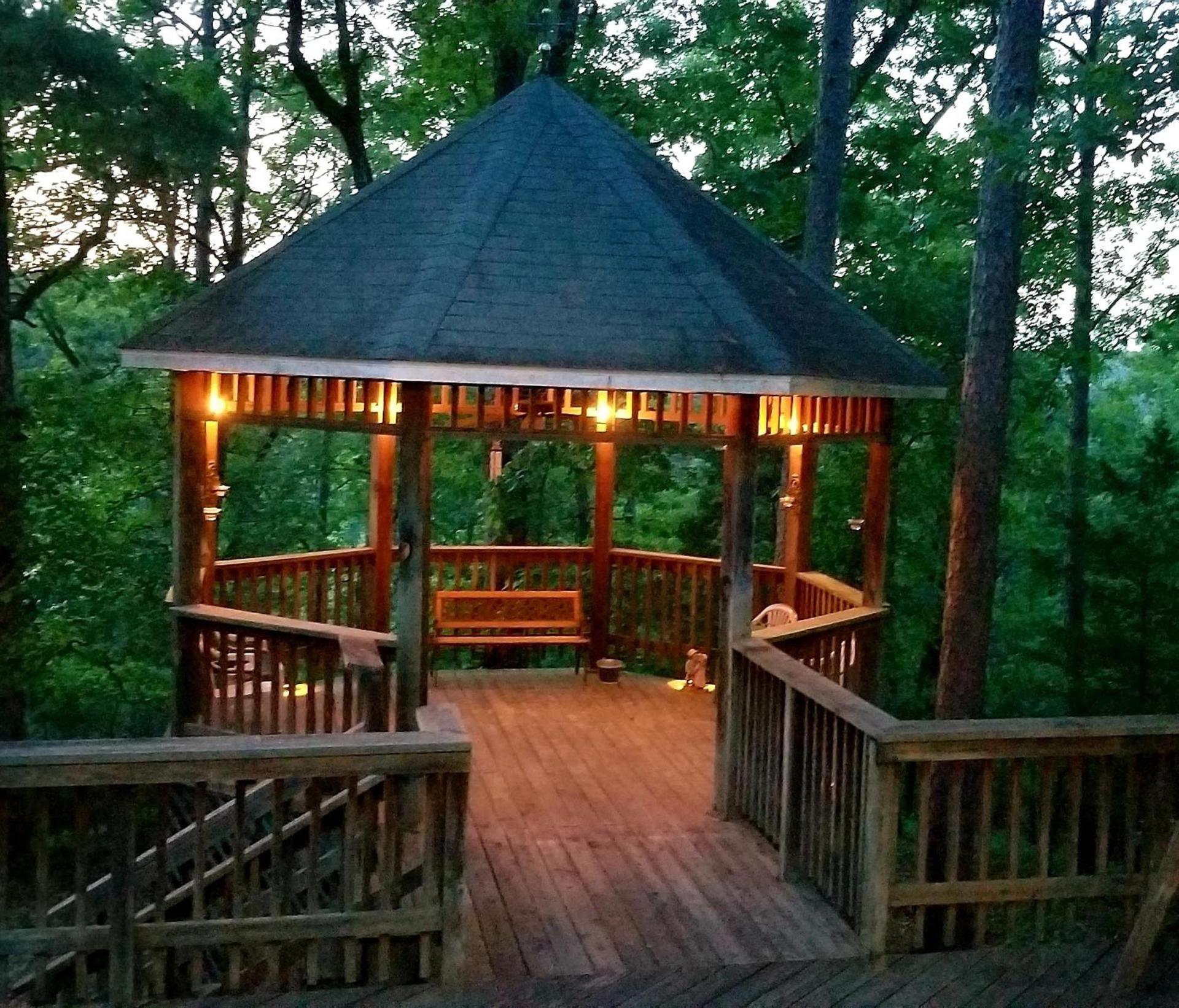 Evening Shade Inn photo 26
