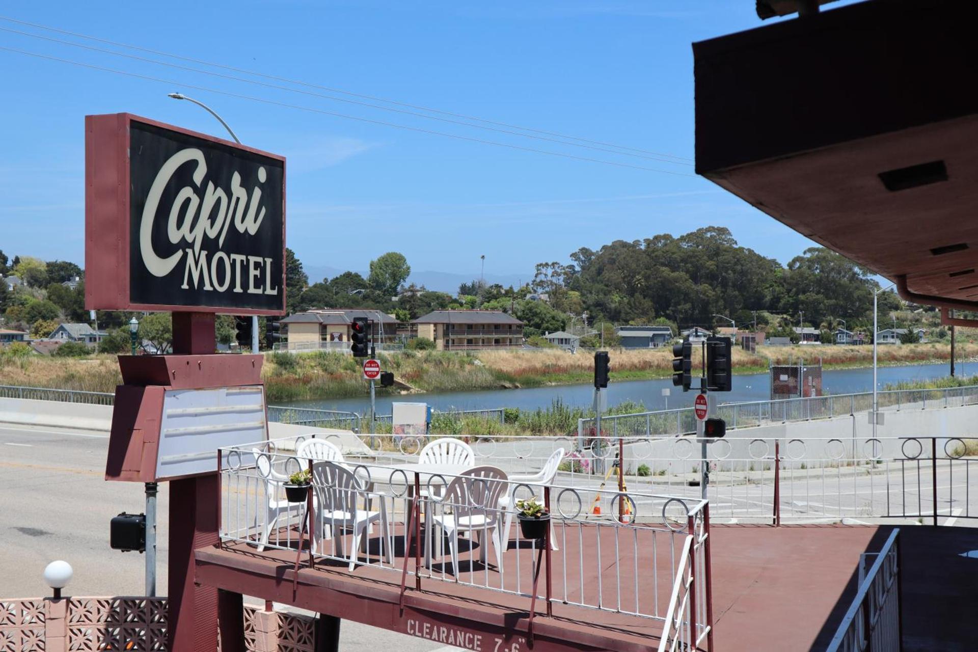 Capri Motel Santa Cruz Beach Boardwalk photo 2