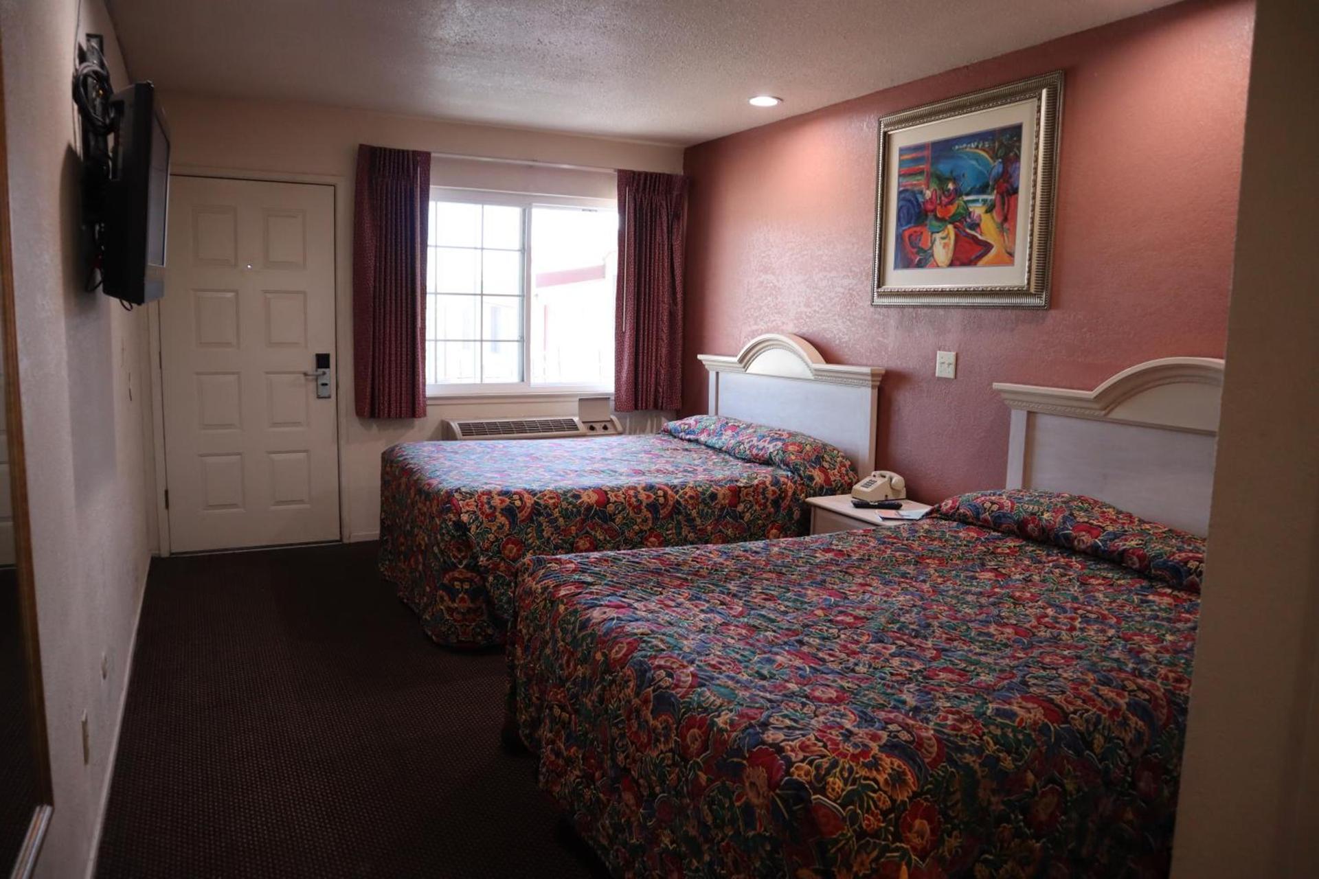 Capri Motel Santa Cruz Beach Boardwalk photo 10
