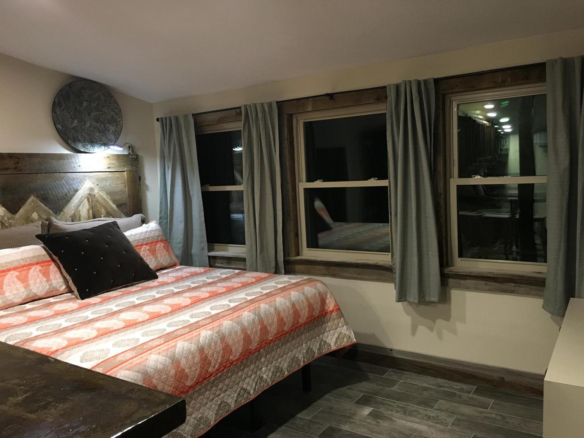 Slot Canyons Inn Bed & Breakfast photo 35