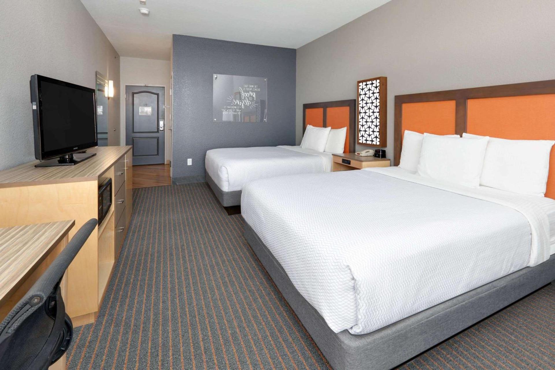 La Quinta by Wyndham Dallas Love Field photo 25