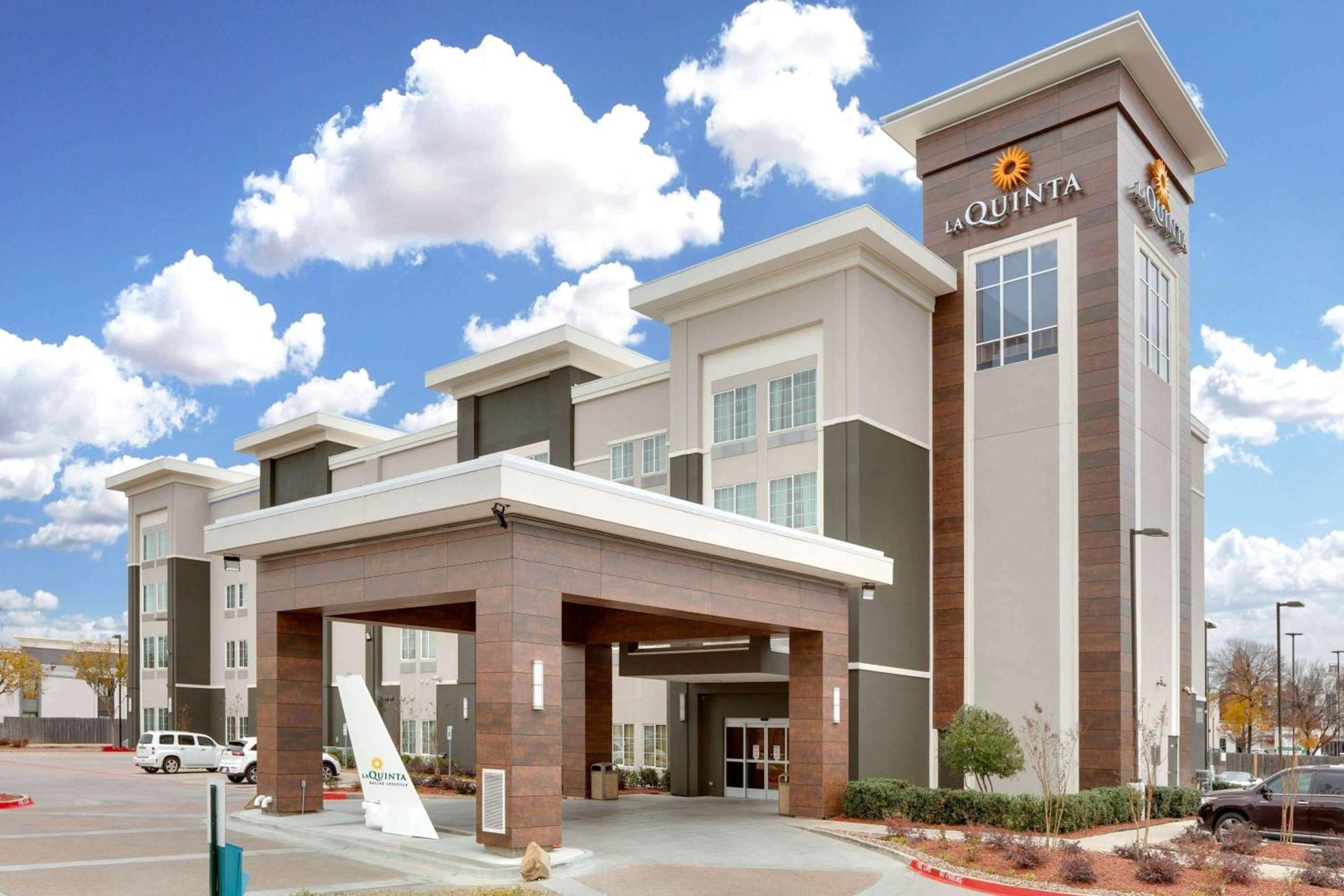La Quinta by Wyndham Dallas Love Field photo 24