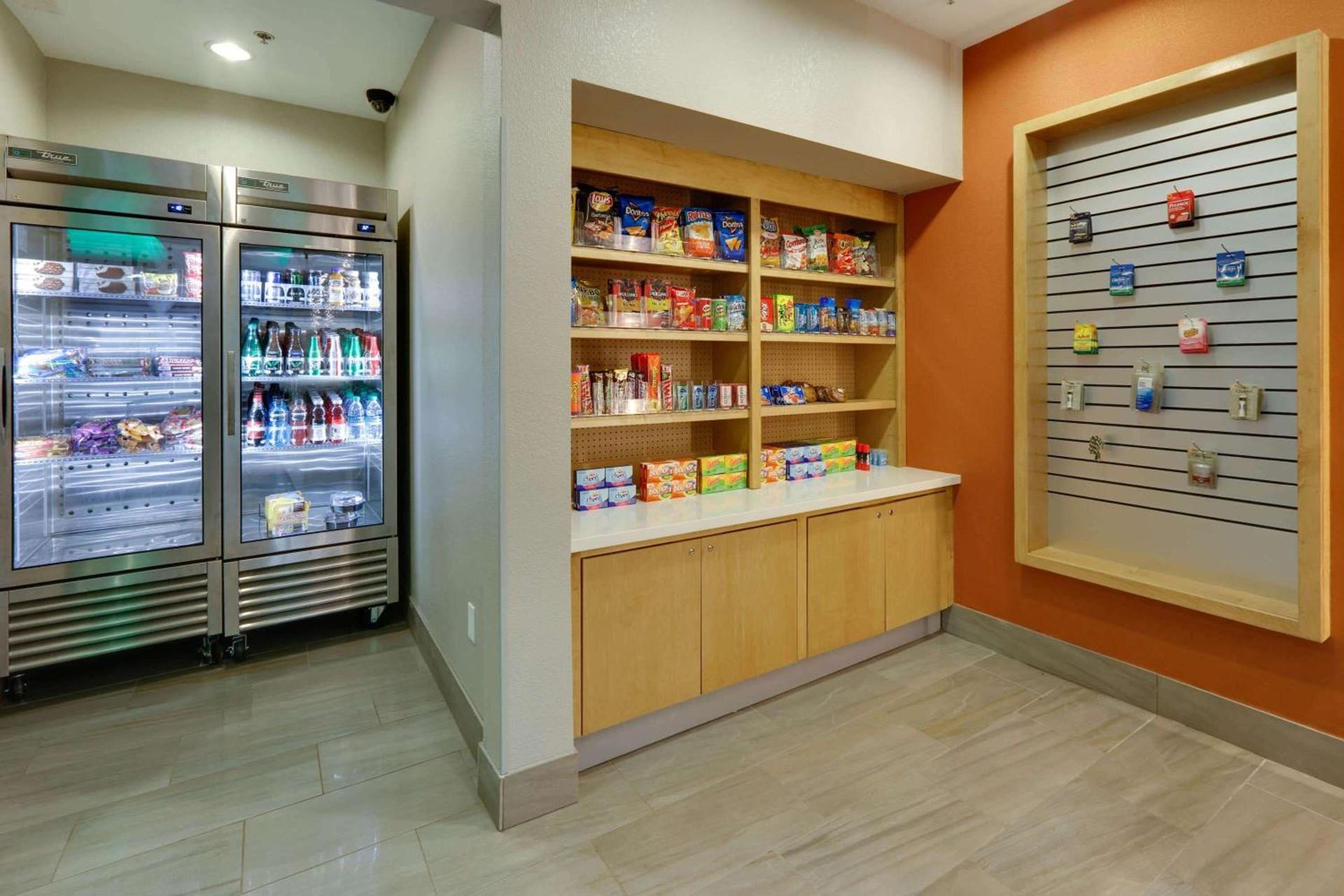 La Quinta by Wyndham Dallas Love Field photo 21