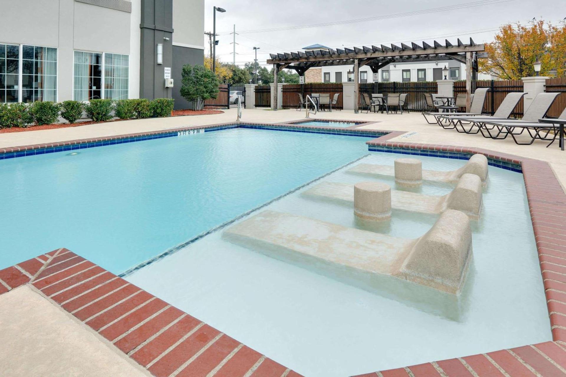La Quinta by Wyndham Dallas Love Field photo 16