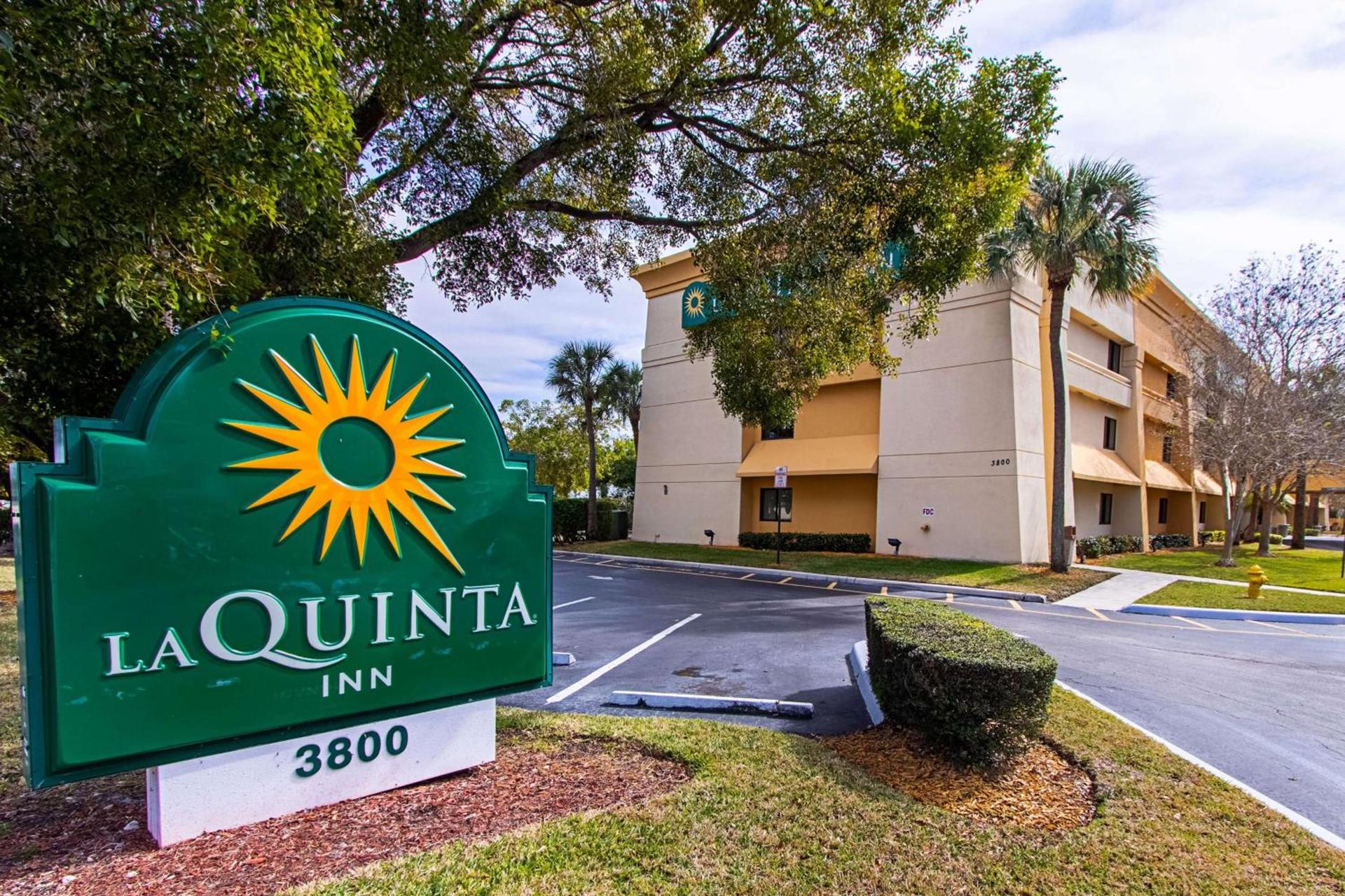 La Quinta Inn by Wyndham Ft. Lauderdale Tamarac East photo 1