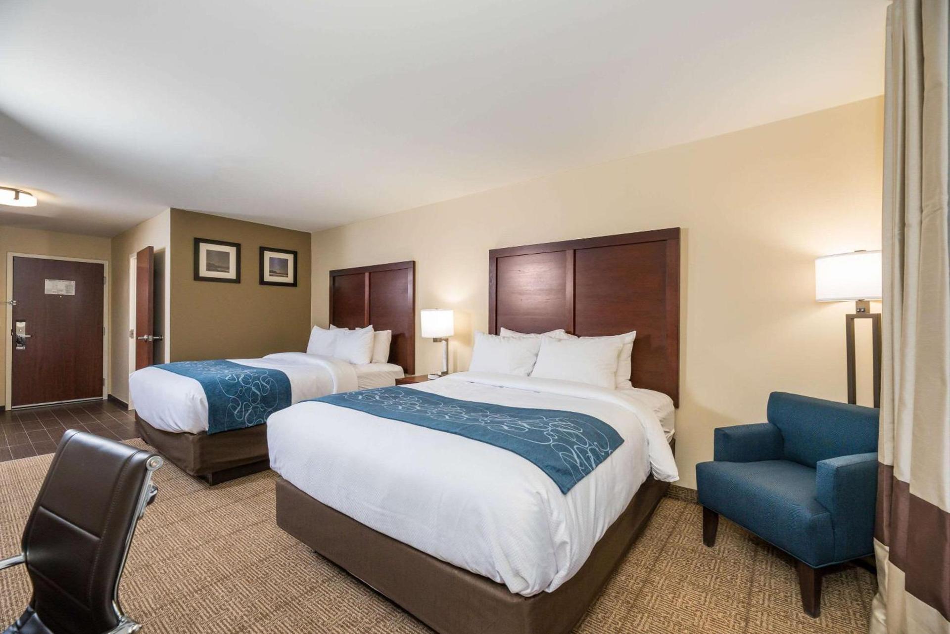 Comfort Inn Tonopah photo 12