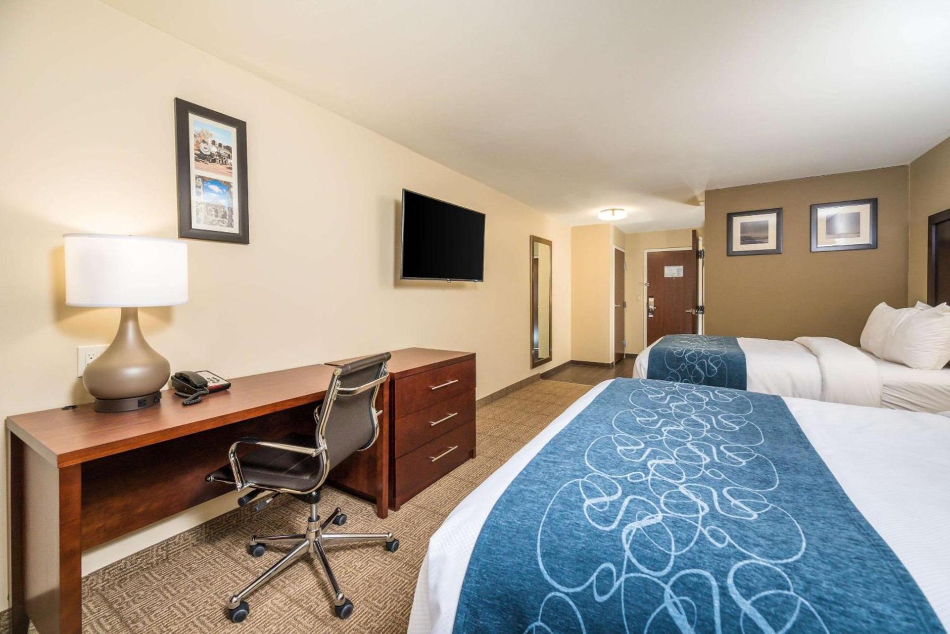 Comfort Inn Tonopah photo 13