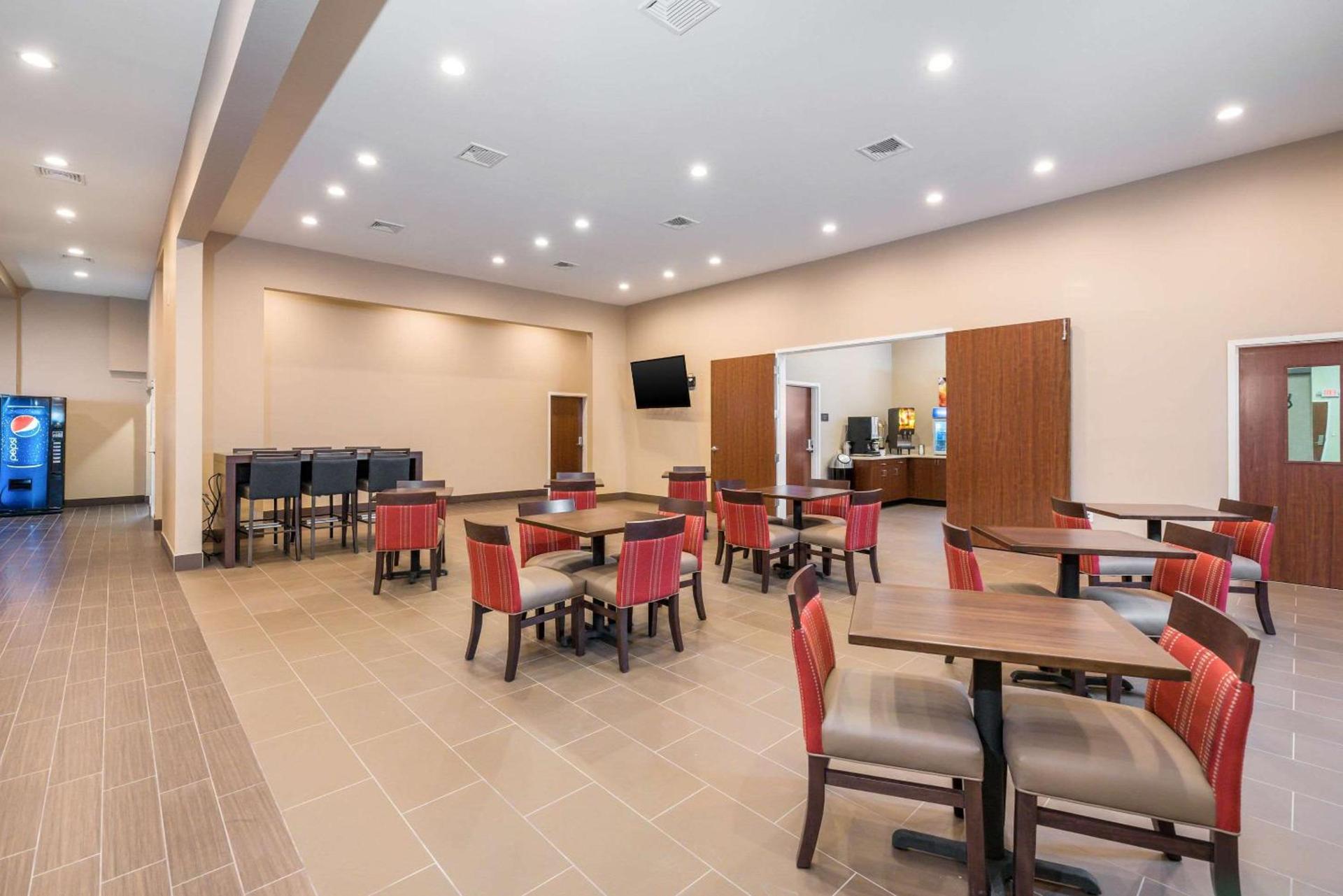Comfort Inn Tonopah photo 5