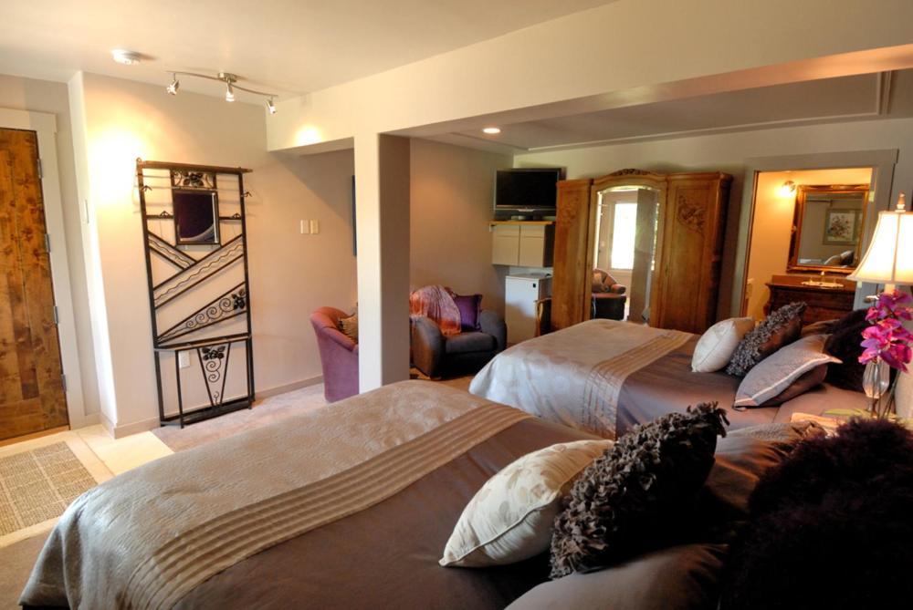 Swan River Inn photo 26