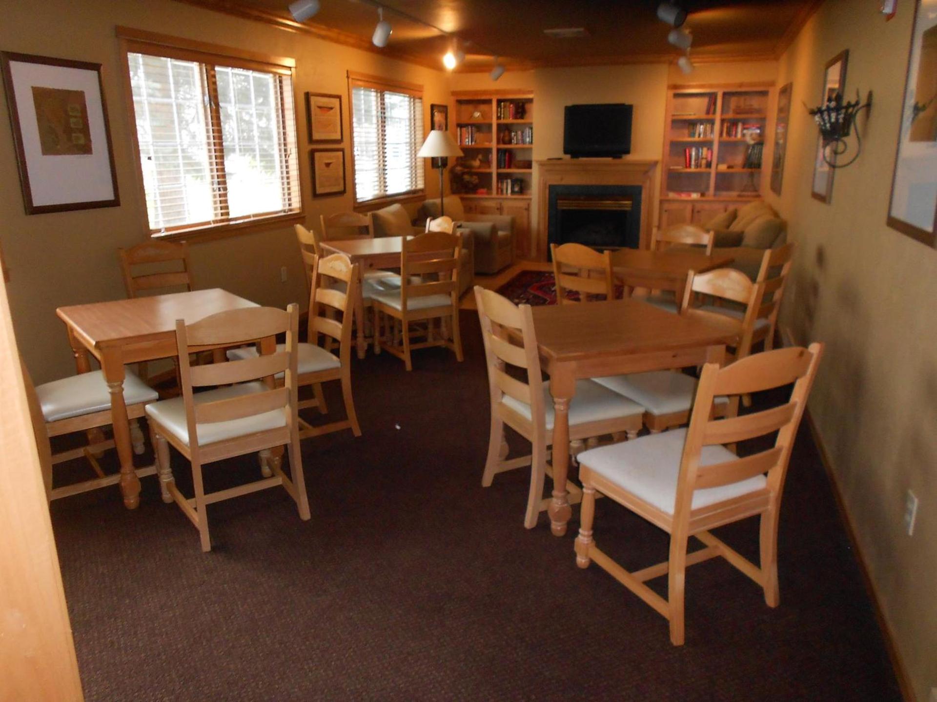 Homestead Suites - Fish Creek photo 11