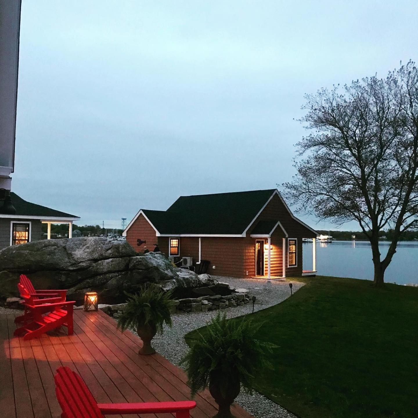 Harbor View Landing photo 9