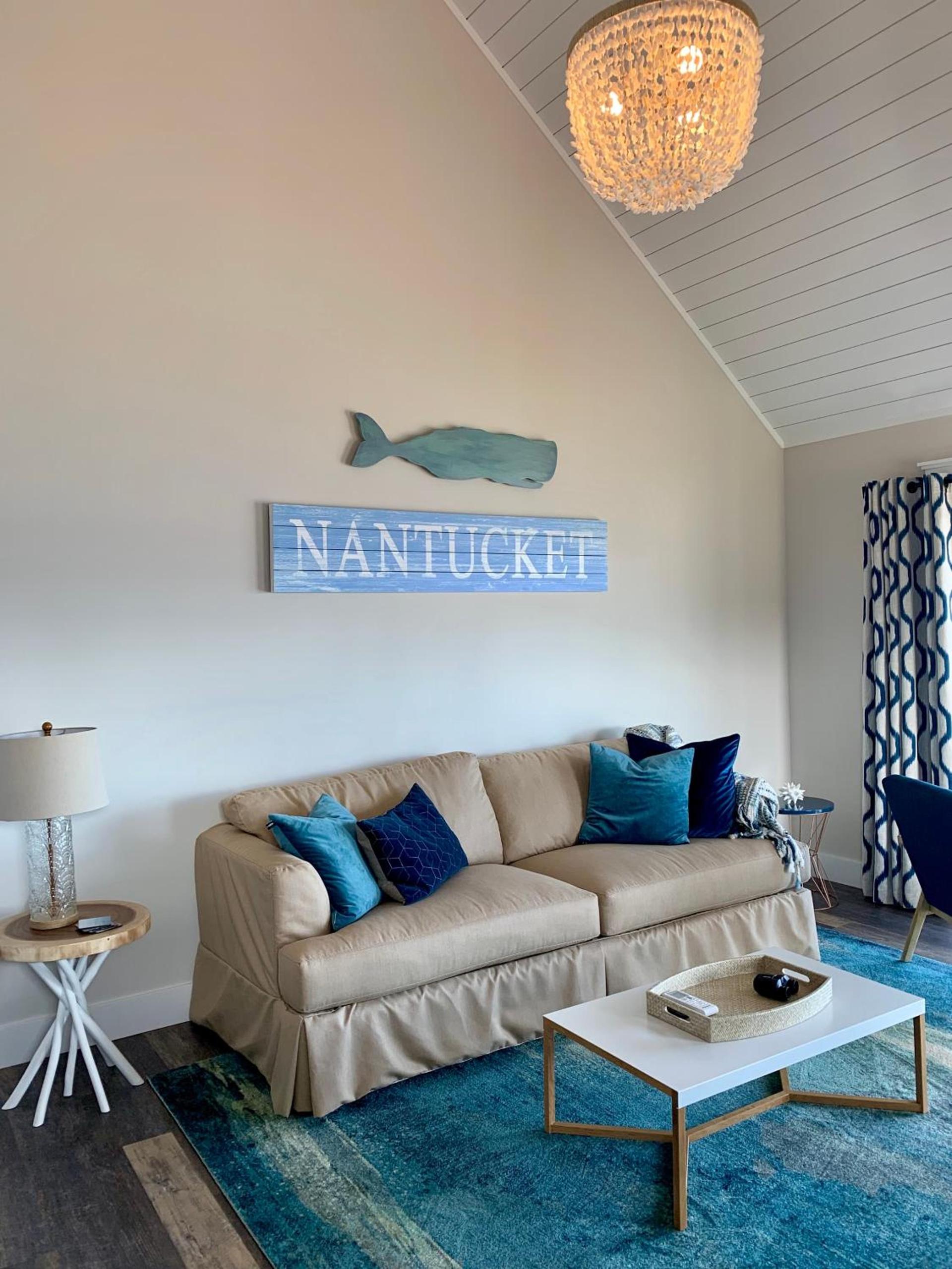 Harbor View Landing photo 29