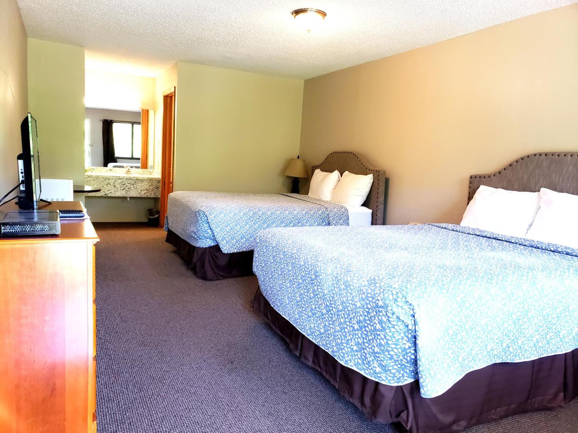 Motel 103 photo 17