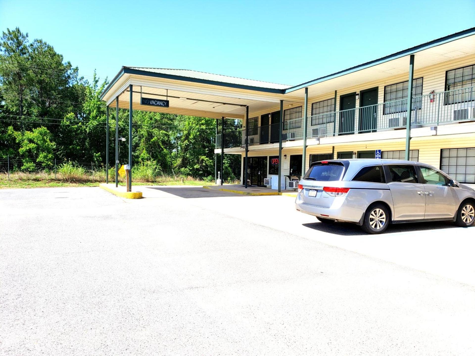 Motel 103 photo 1