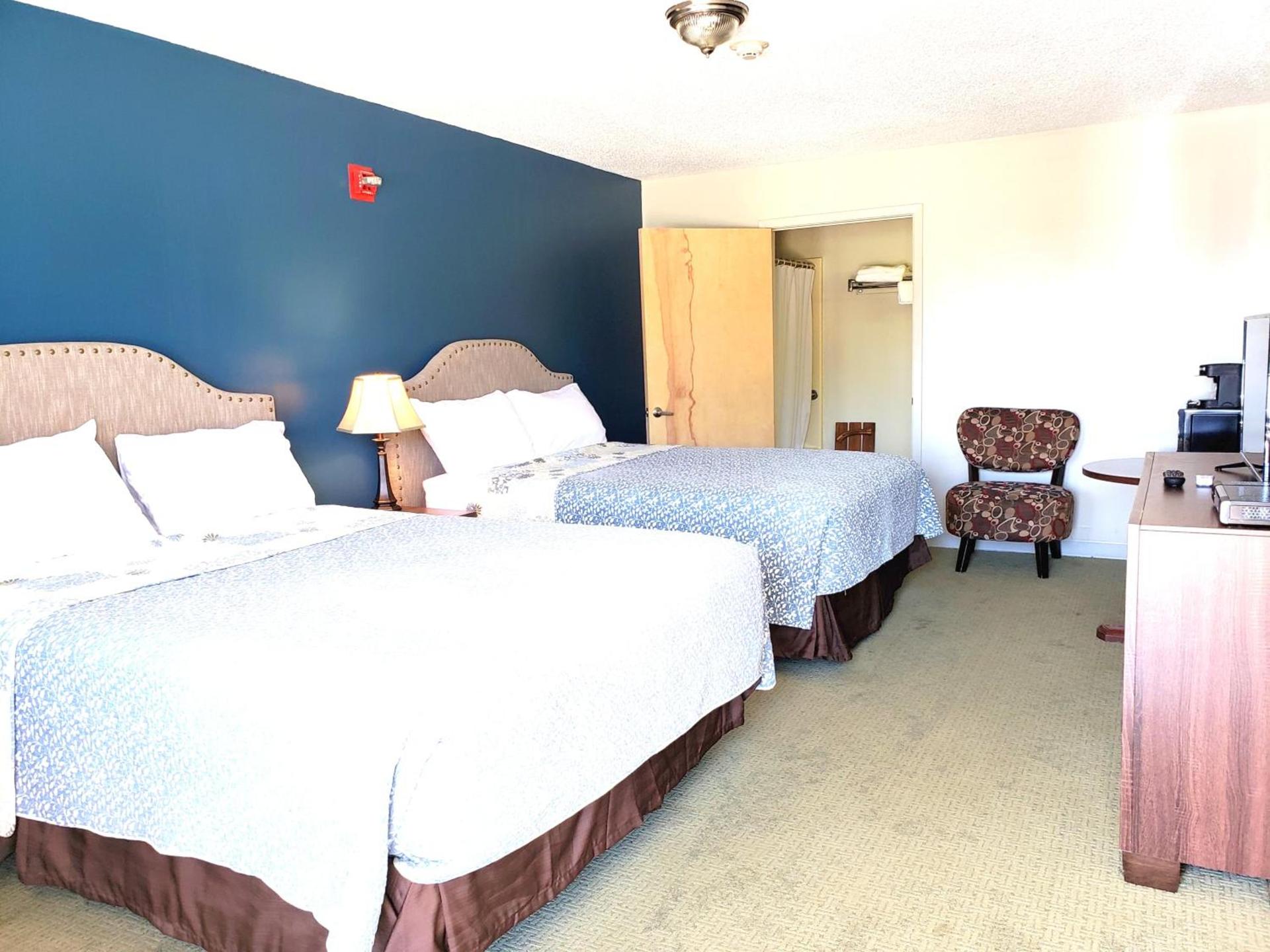 Motel 103 photo 11