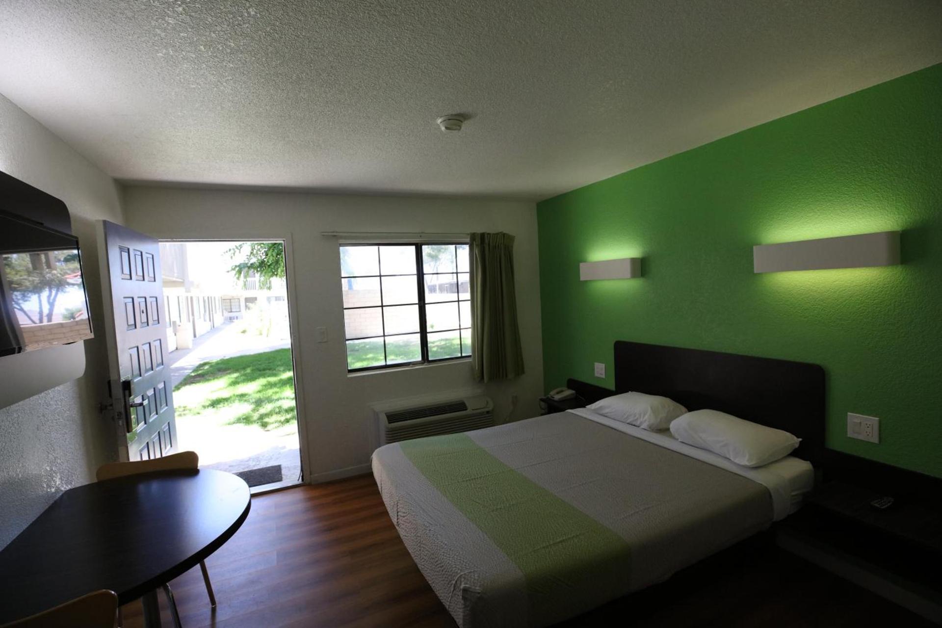 Motel 6-Barstow, CA photo 29
