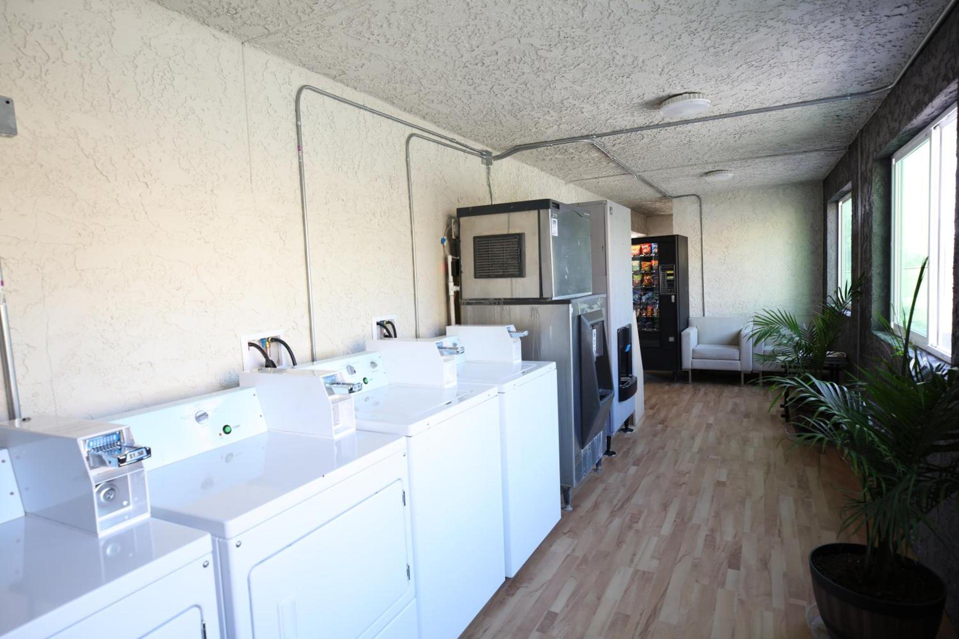 Studio 6-Barstow, CA photo 49