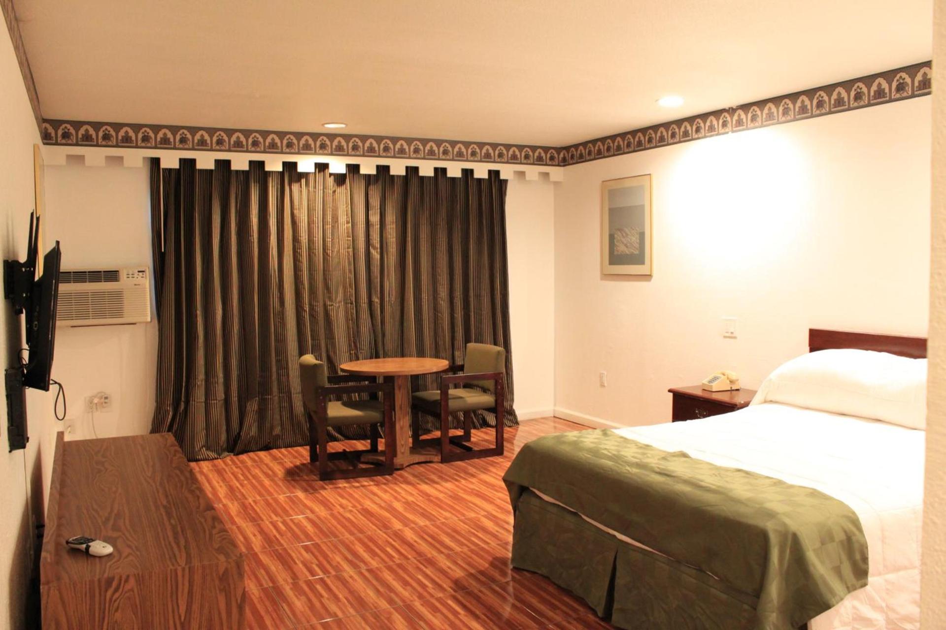 Menifee Inn photo 6