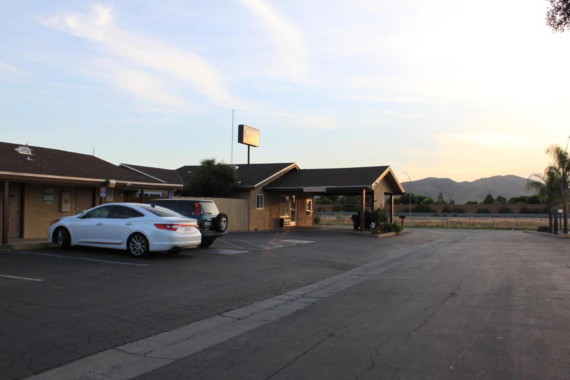 Menifee Inn photo 20