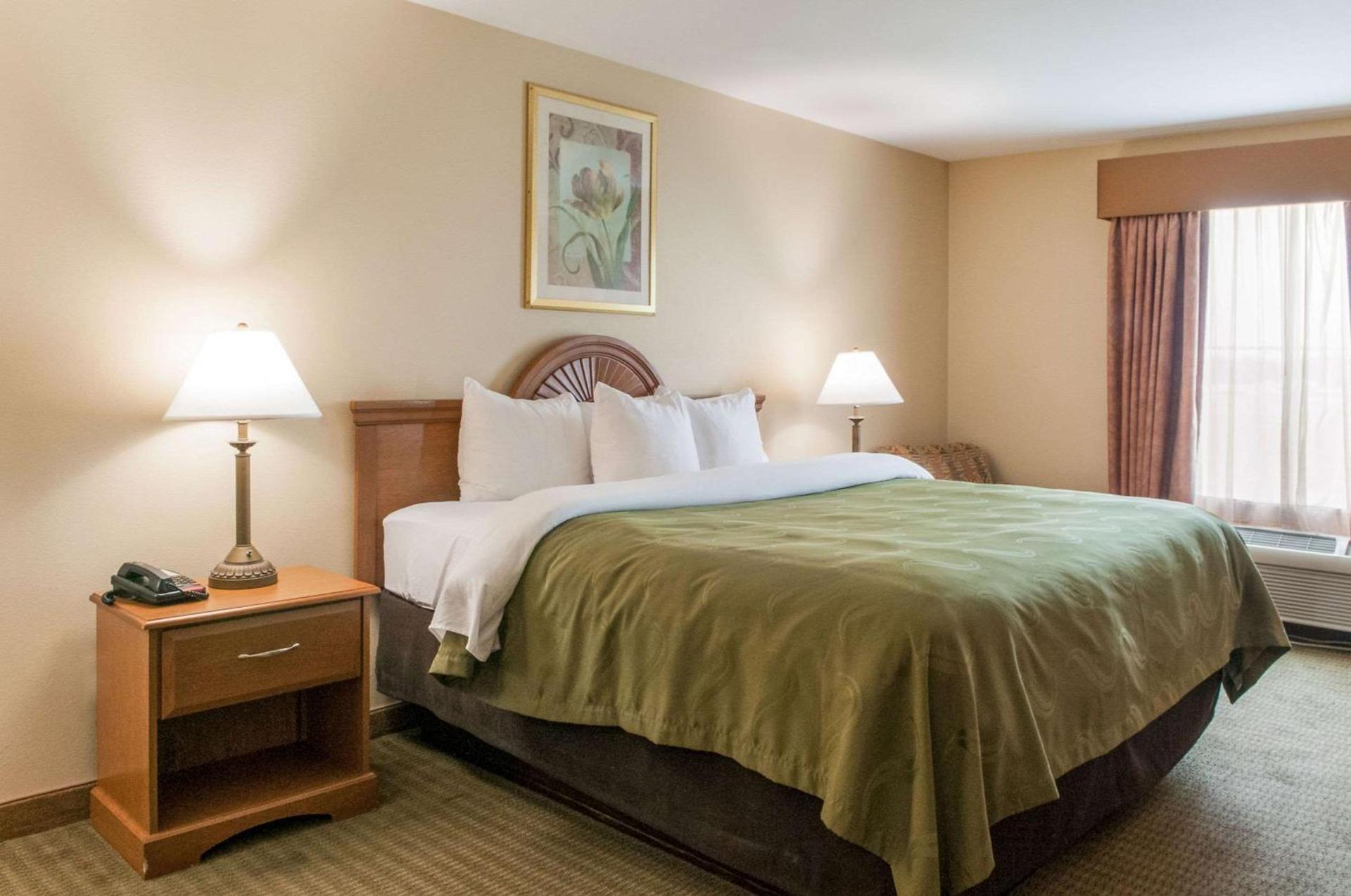 Quality Inn & Suites Houma photo 16