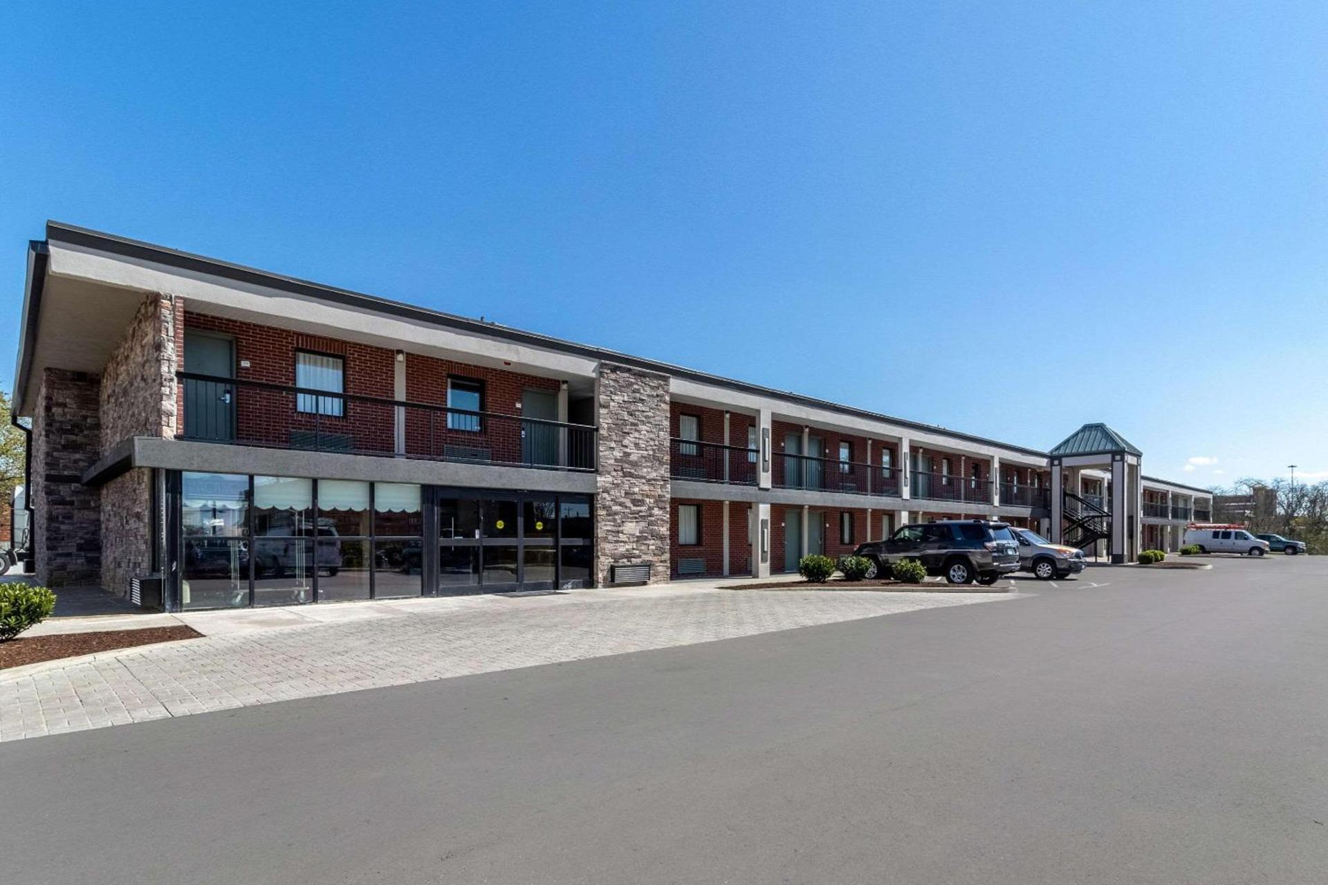 Quality Inn Franklin - Cool Springs Area photo 2