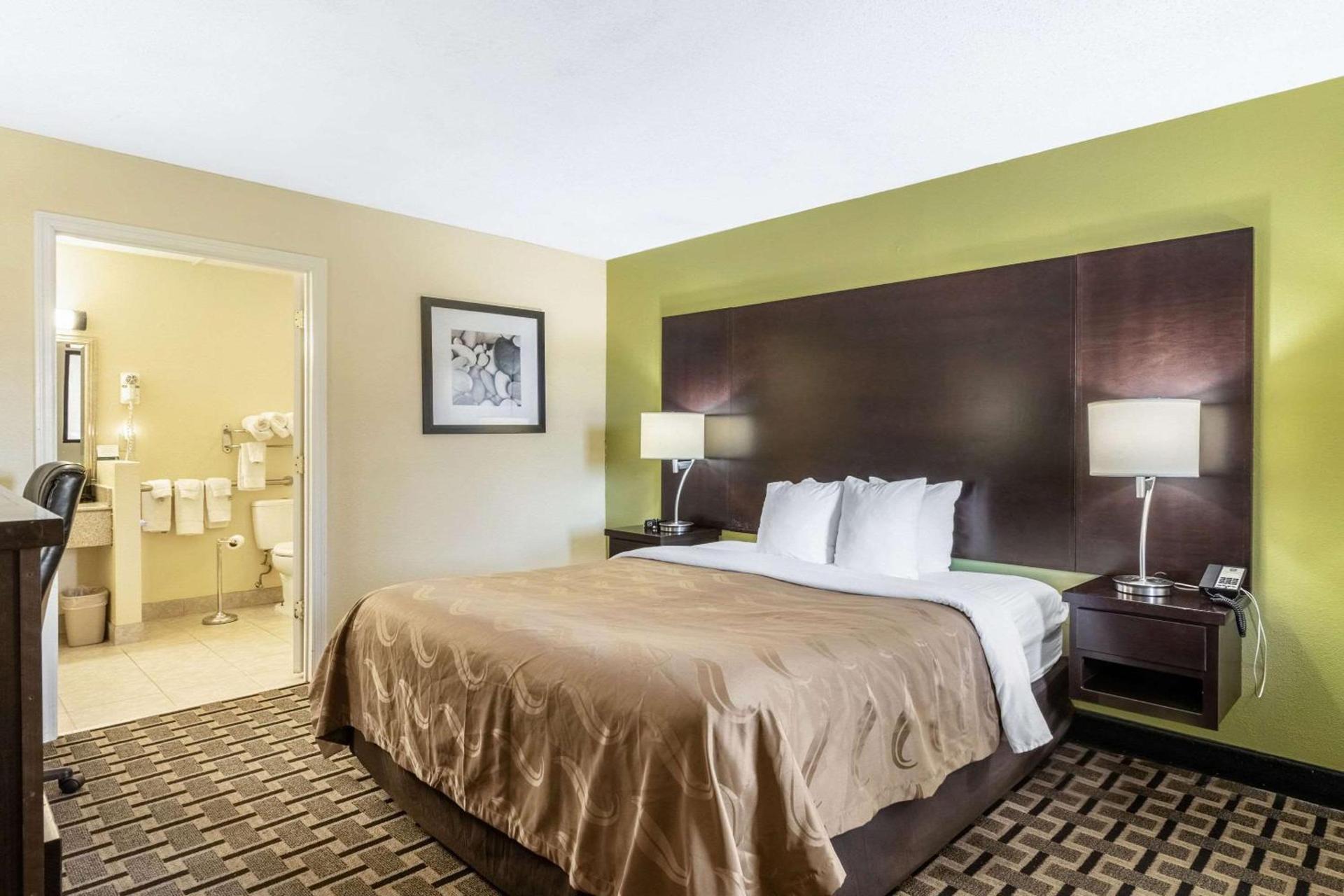 Quality Inn Franklin - Cool Springs Area photo 5