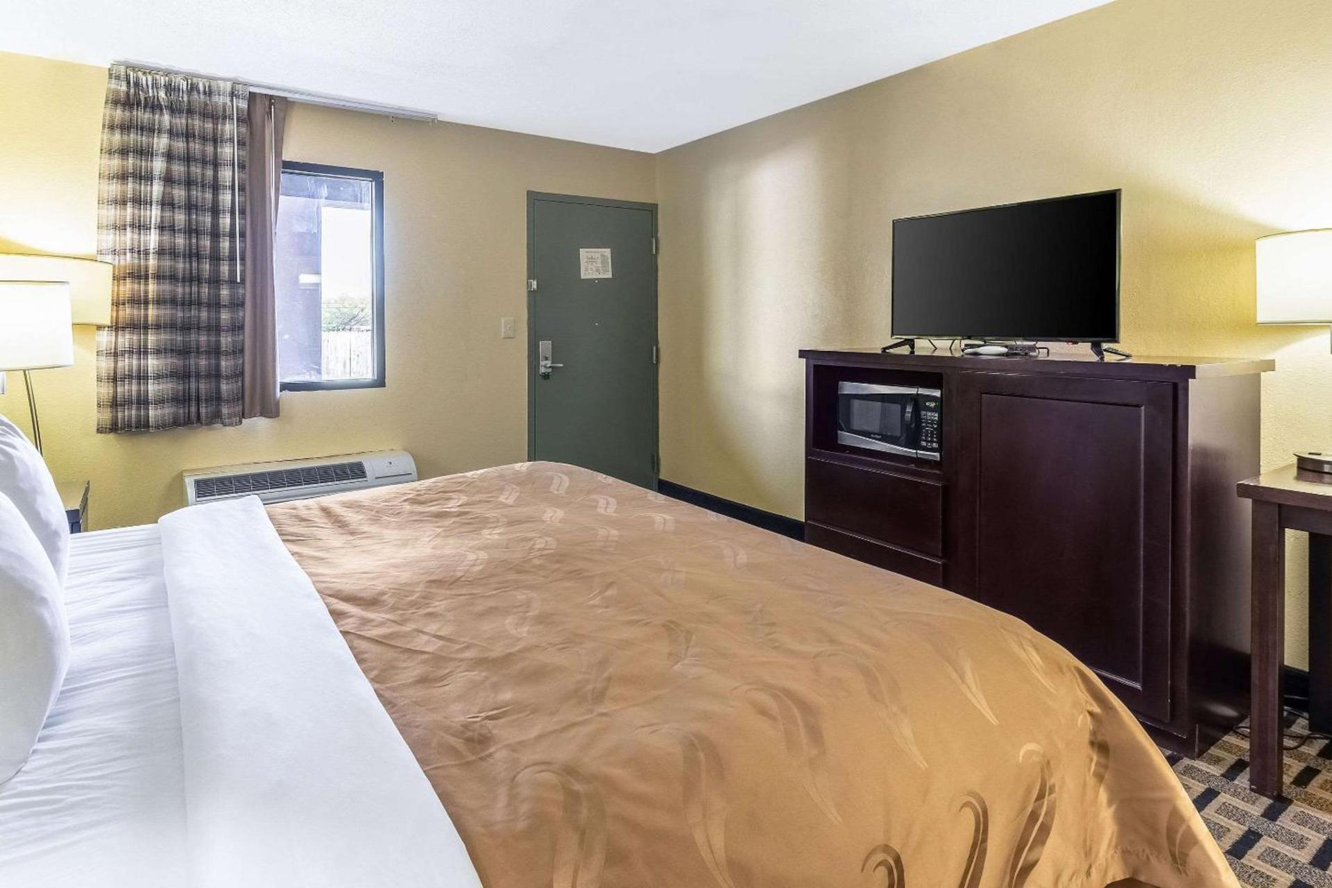 Quality Inn Franklin - Cool Springs Area photo 20