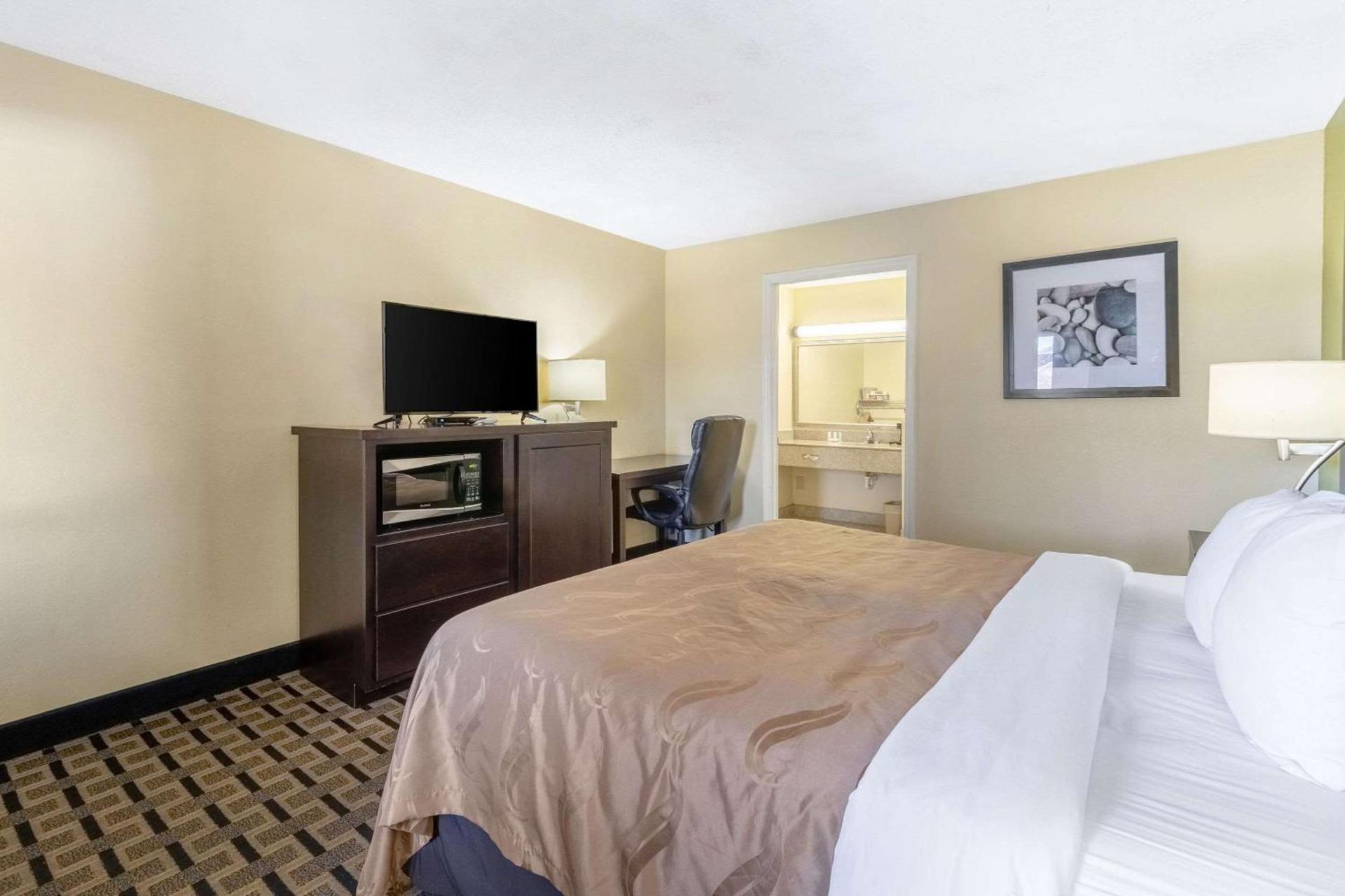 Quality Inn Franklin - Cool Springs Area photo 6