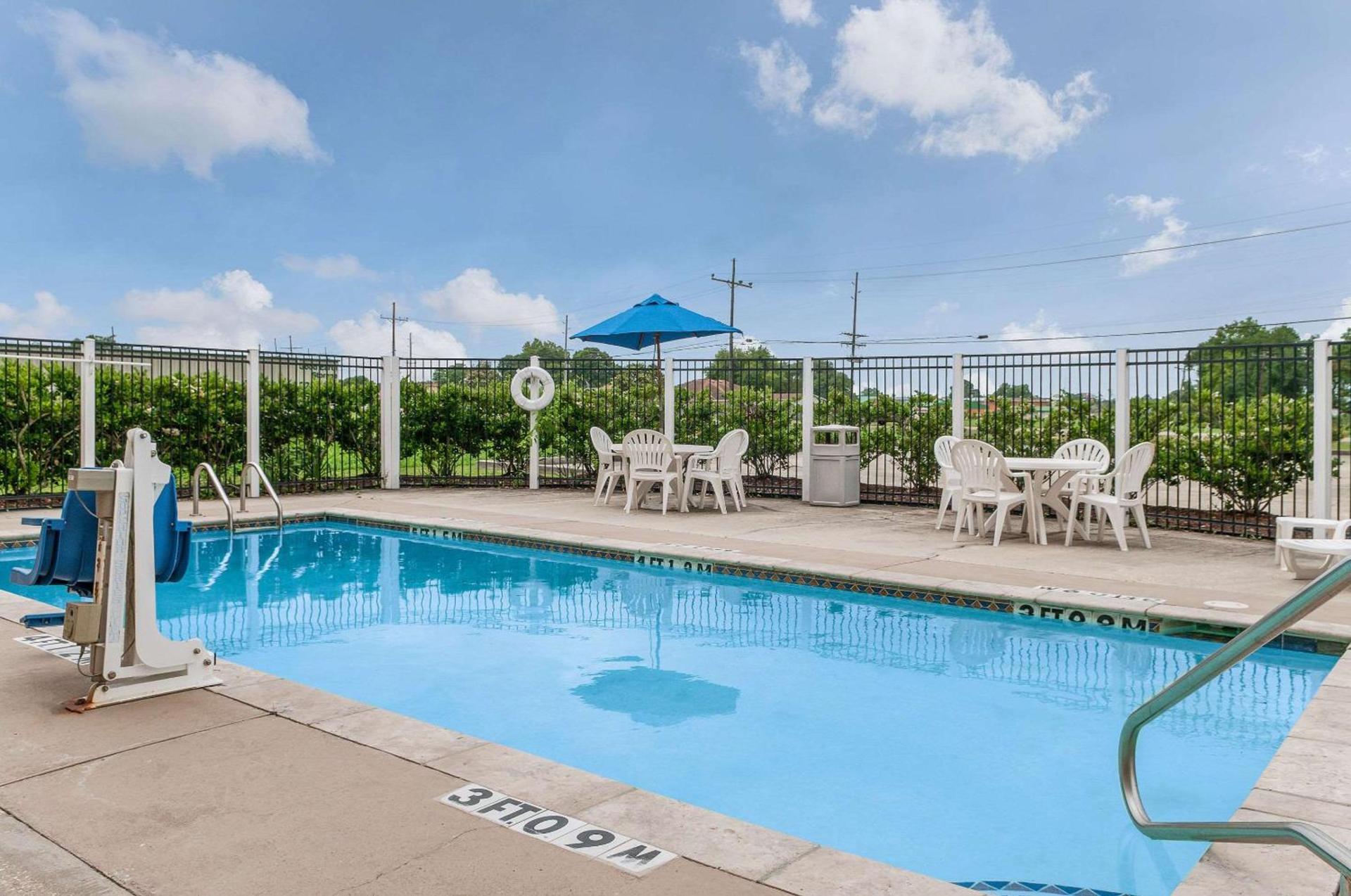 Quality Inn & Suites Houma photo 30