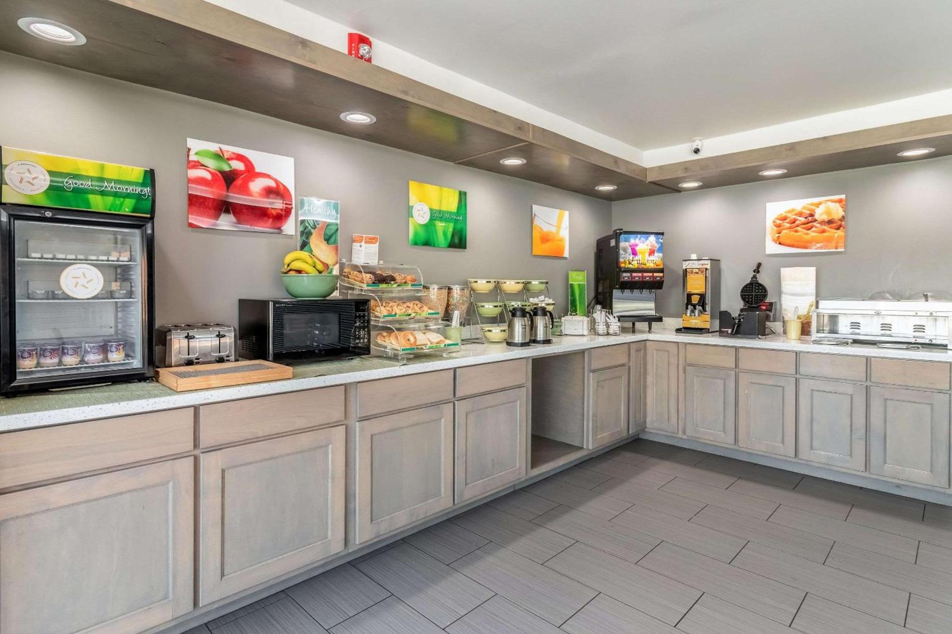 Quality Inn Franklin - Cool Springs Area photo 11