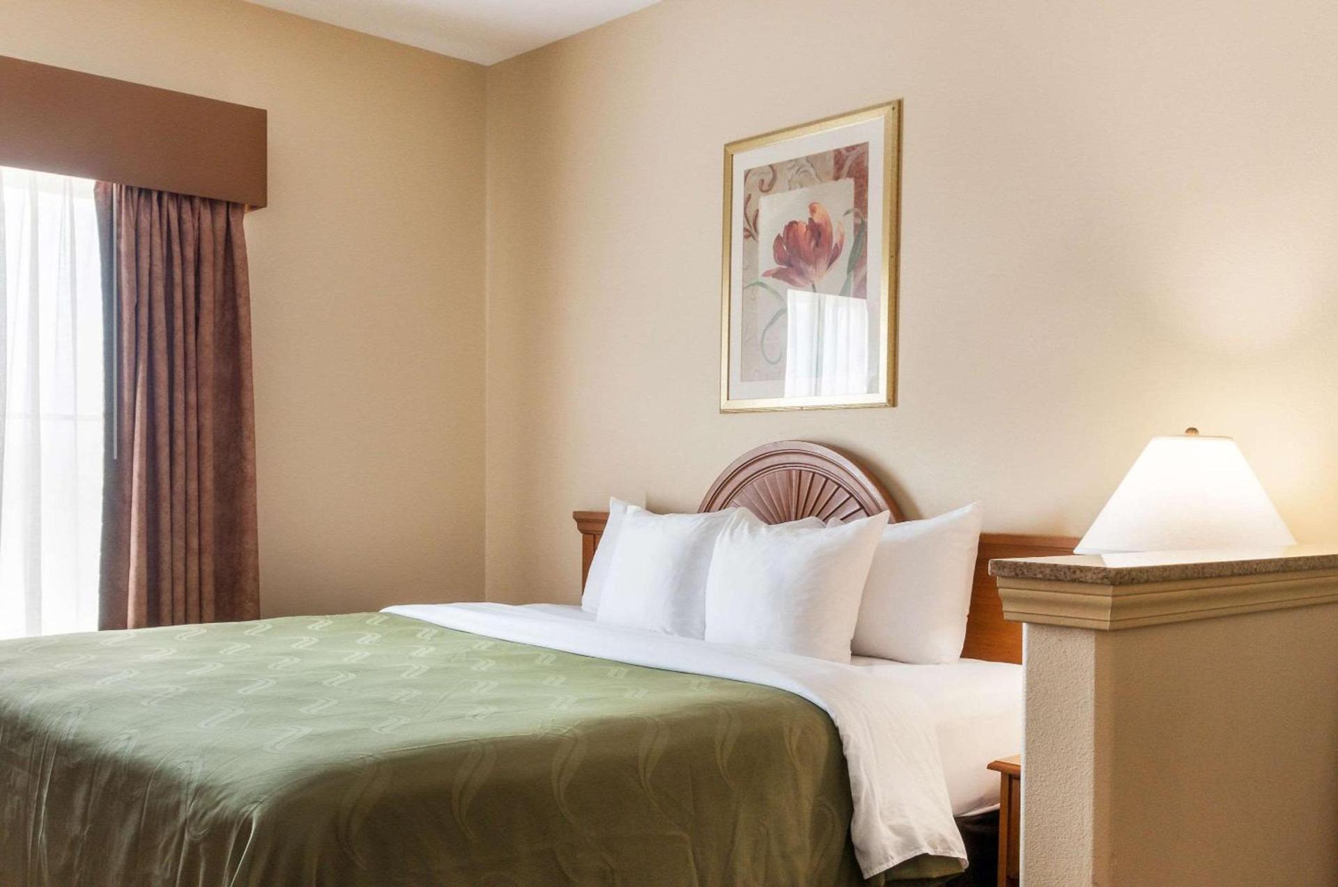 Quality Inn & Suites Houma photo 23